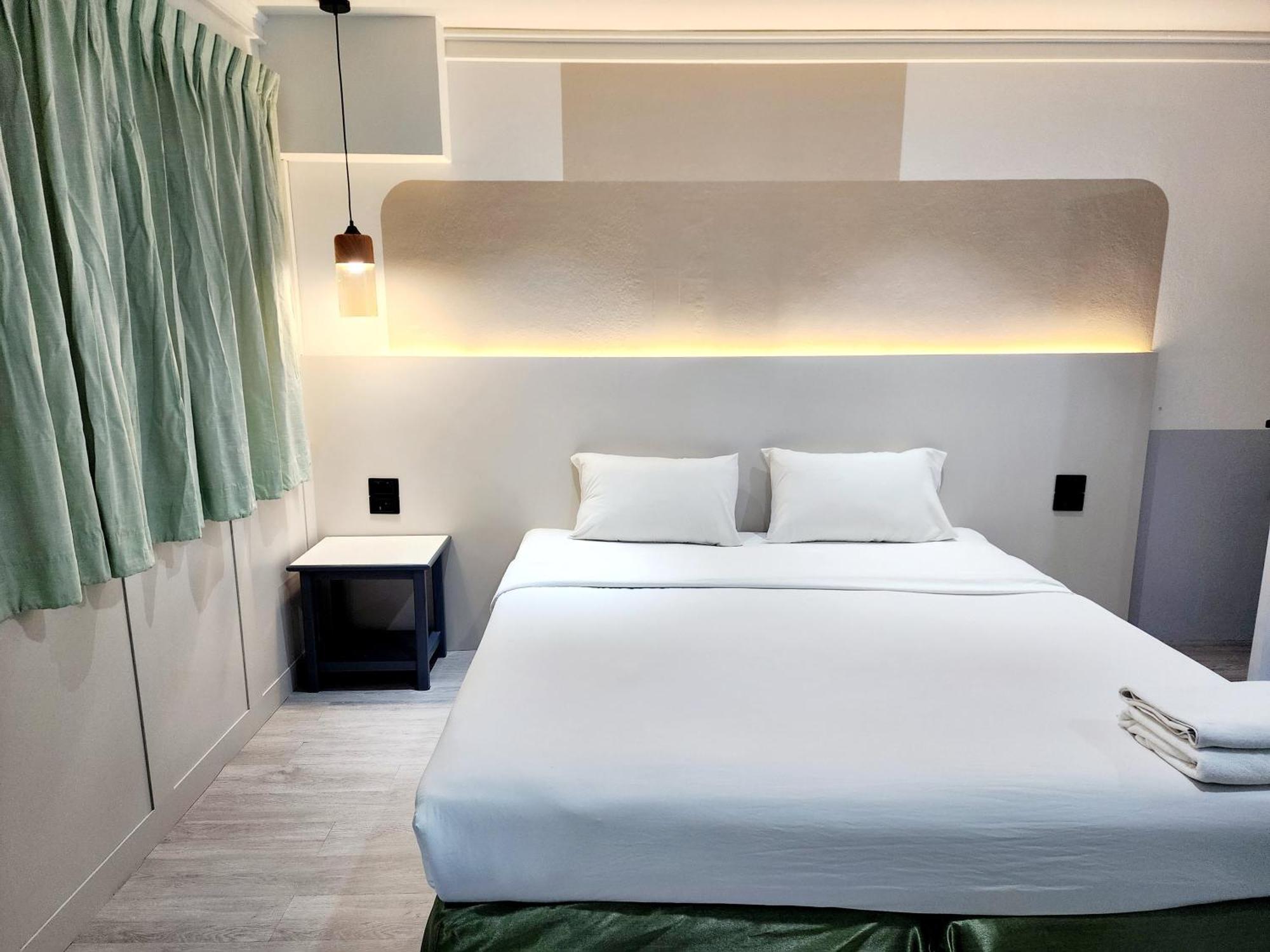 Seatel Phuket, Patong