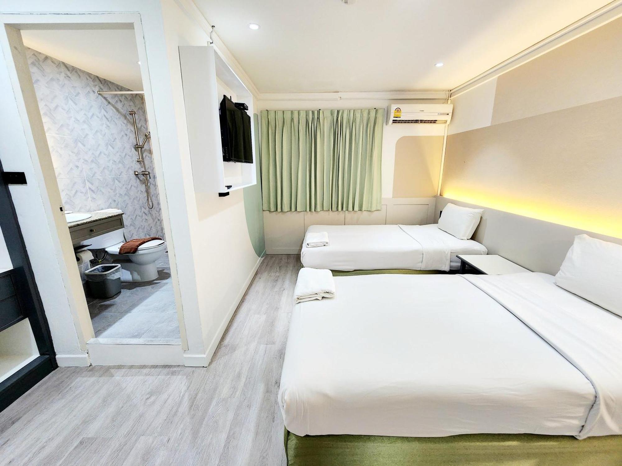 Seatel Phuket, Hotel