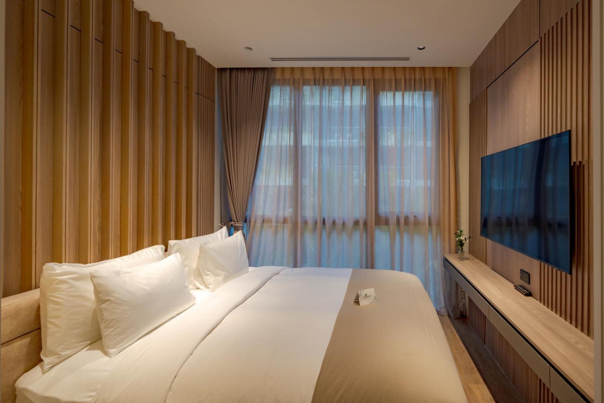 Hotel La And