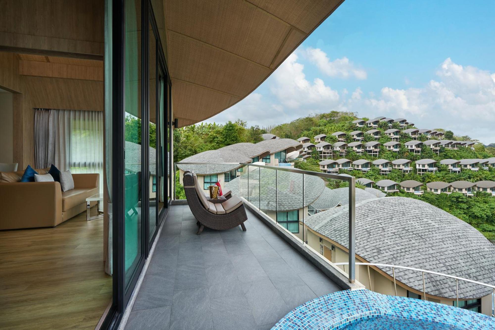 Bay Hill 5* Patong