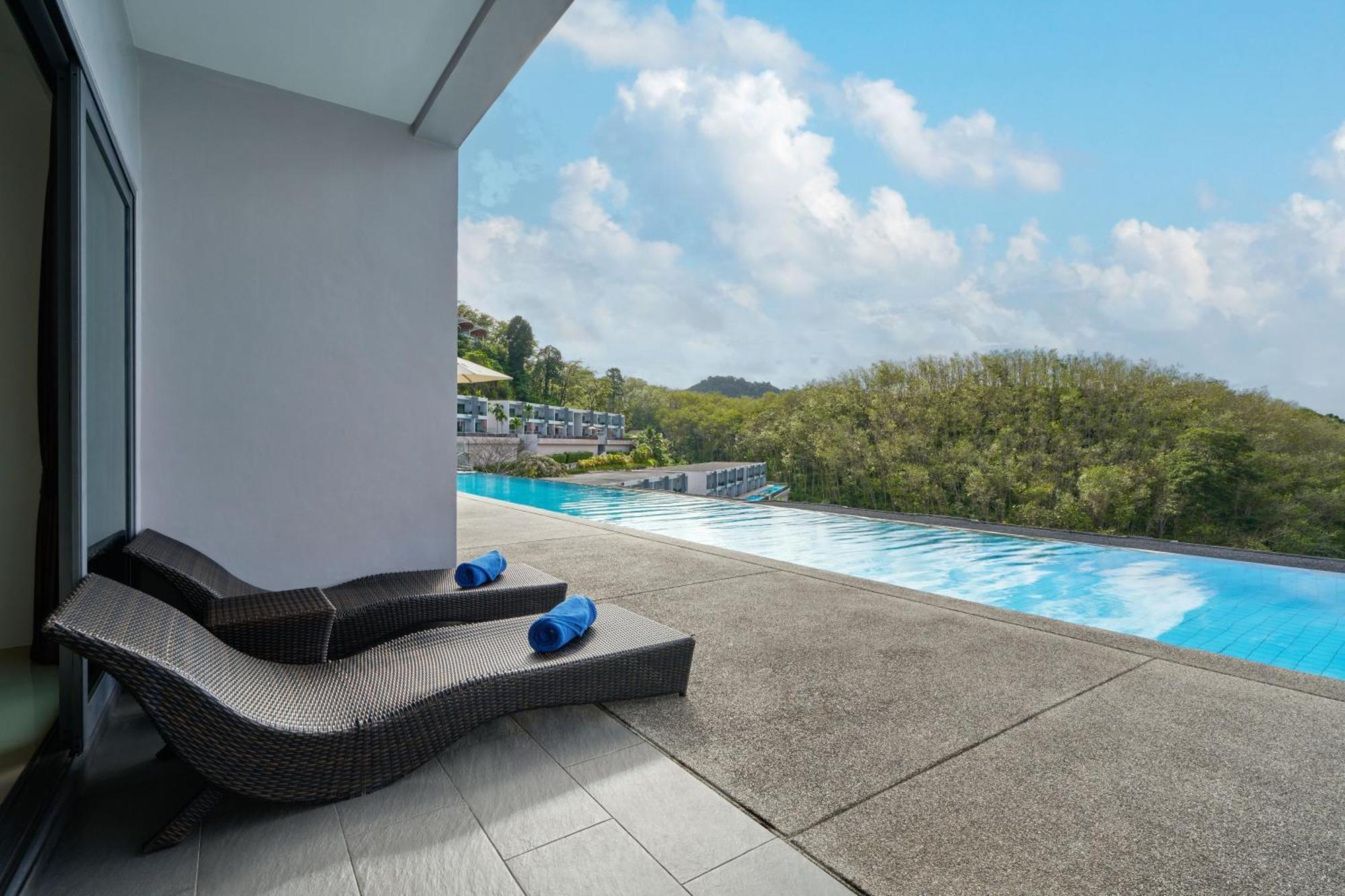 Resort Bay Hill