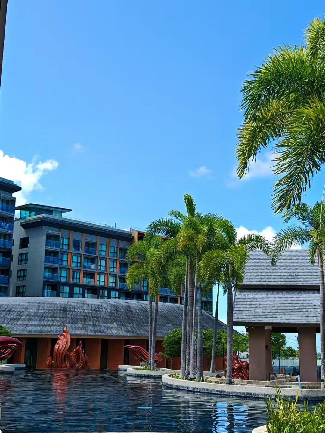 Private Residents In Surin Mida Aparthotel