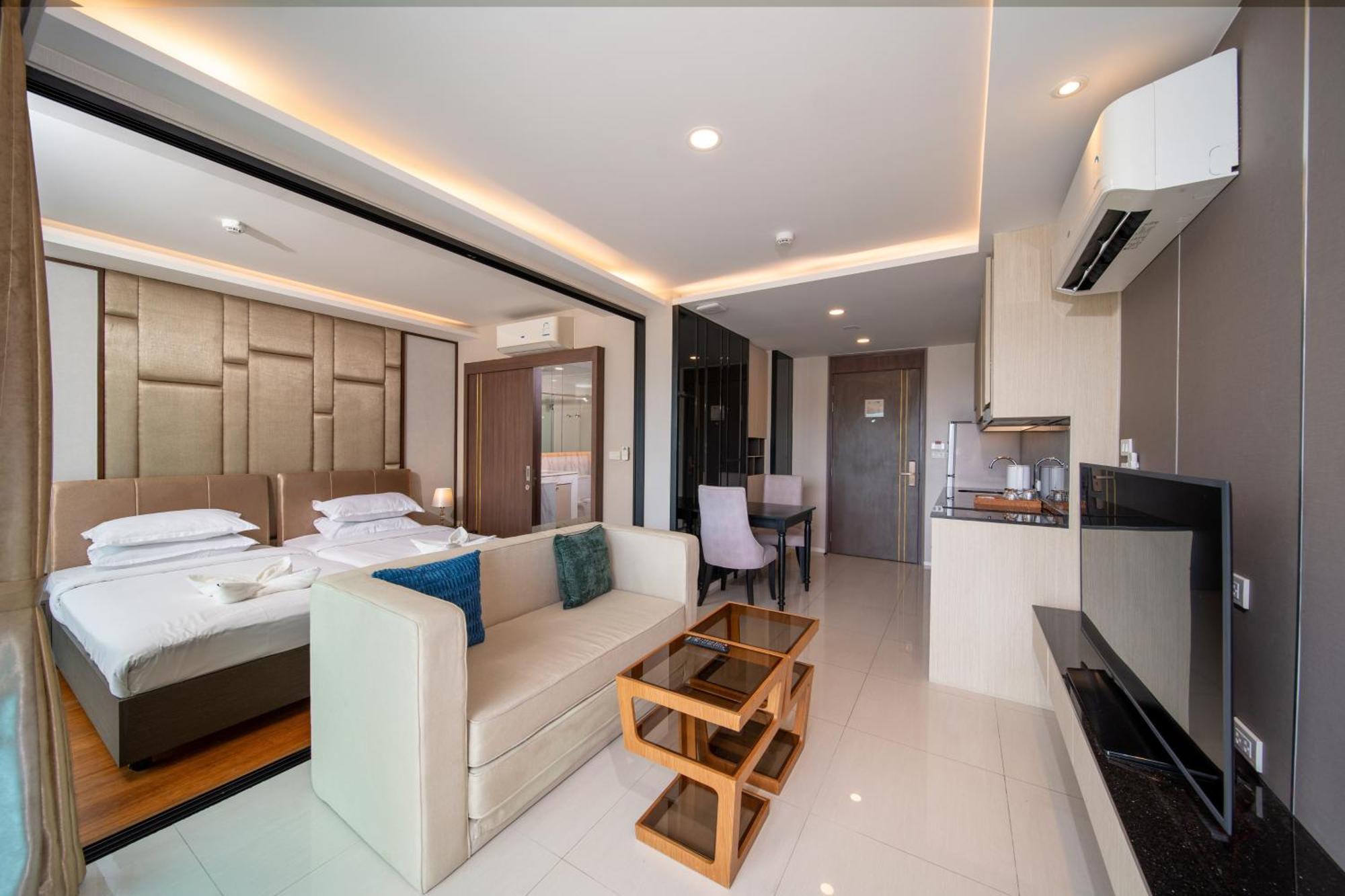 Private Residents In Surin Mida Ban Lum Fuang