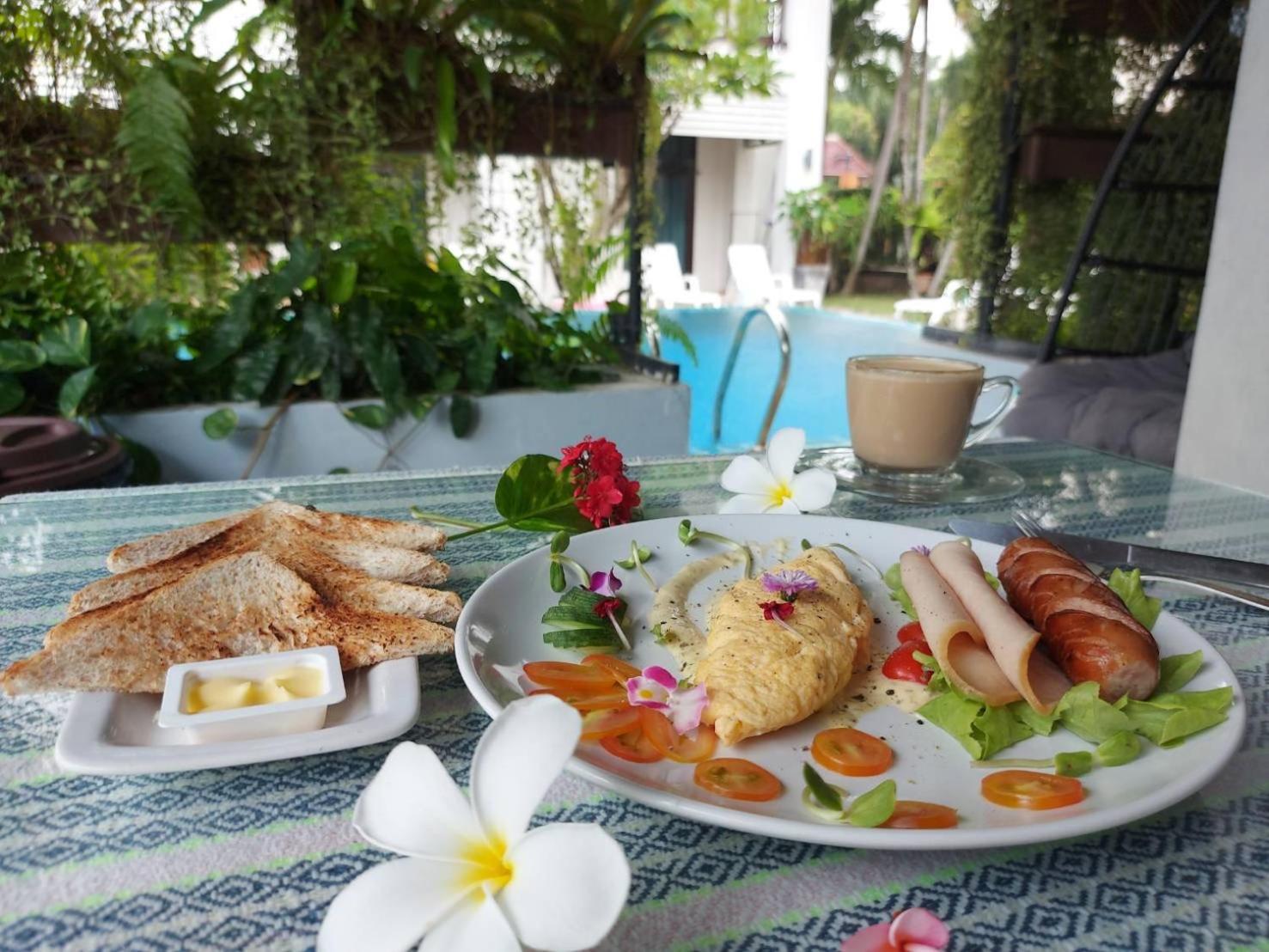 Monaburi Boutique 3*