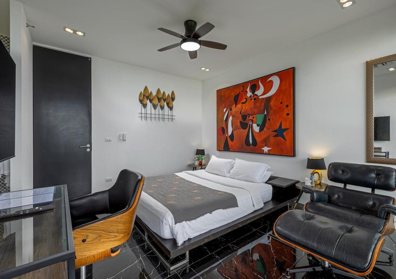 Yin, Private Oceanfront Villa, Villa Kamala Beach