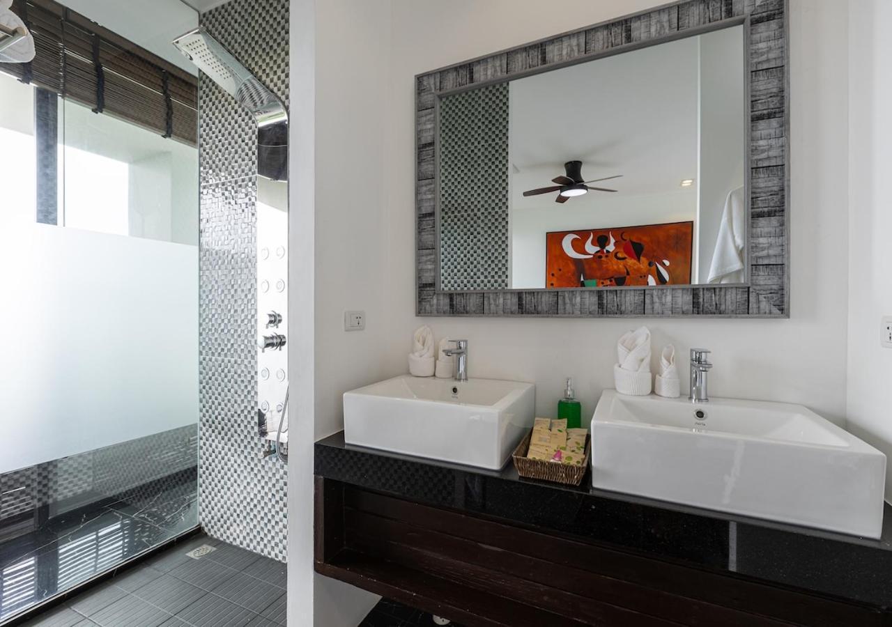 Yin, Private Oceanfront Villa, Villa *
