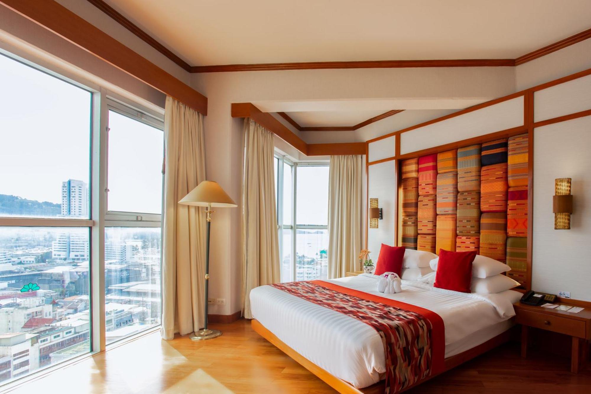 The Royal Paradise & - Sha Extra Hotel