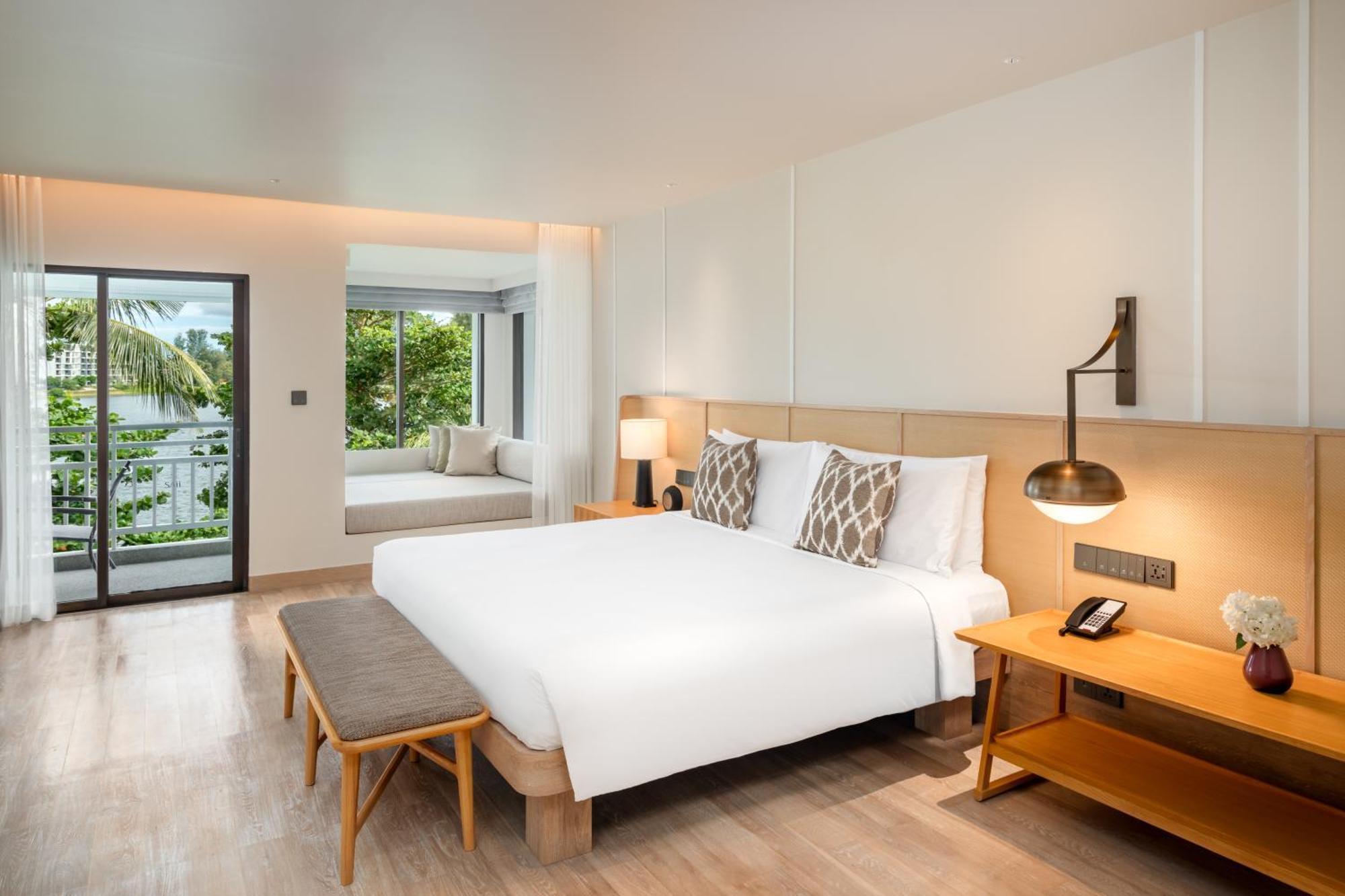 Saii Laguna Phuket Resort 5*