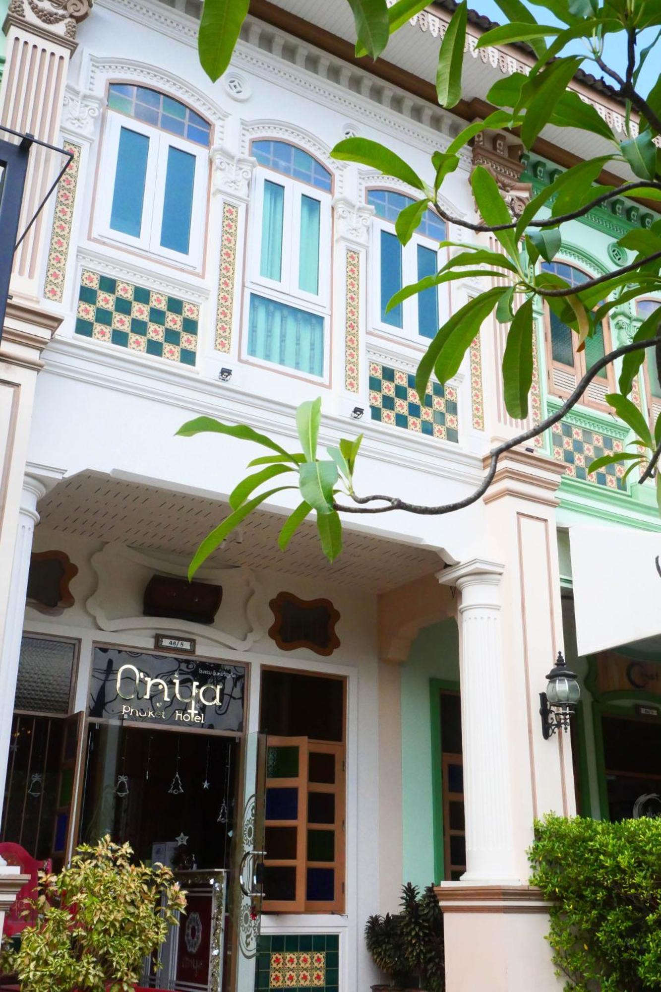 Hotel O'nya Phuket