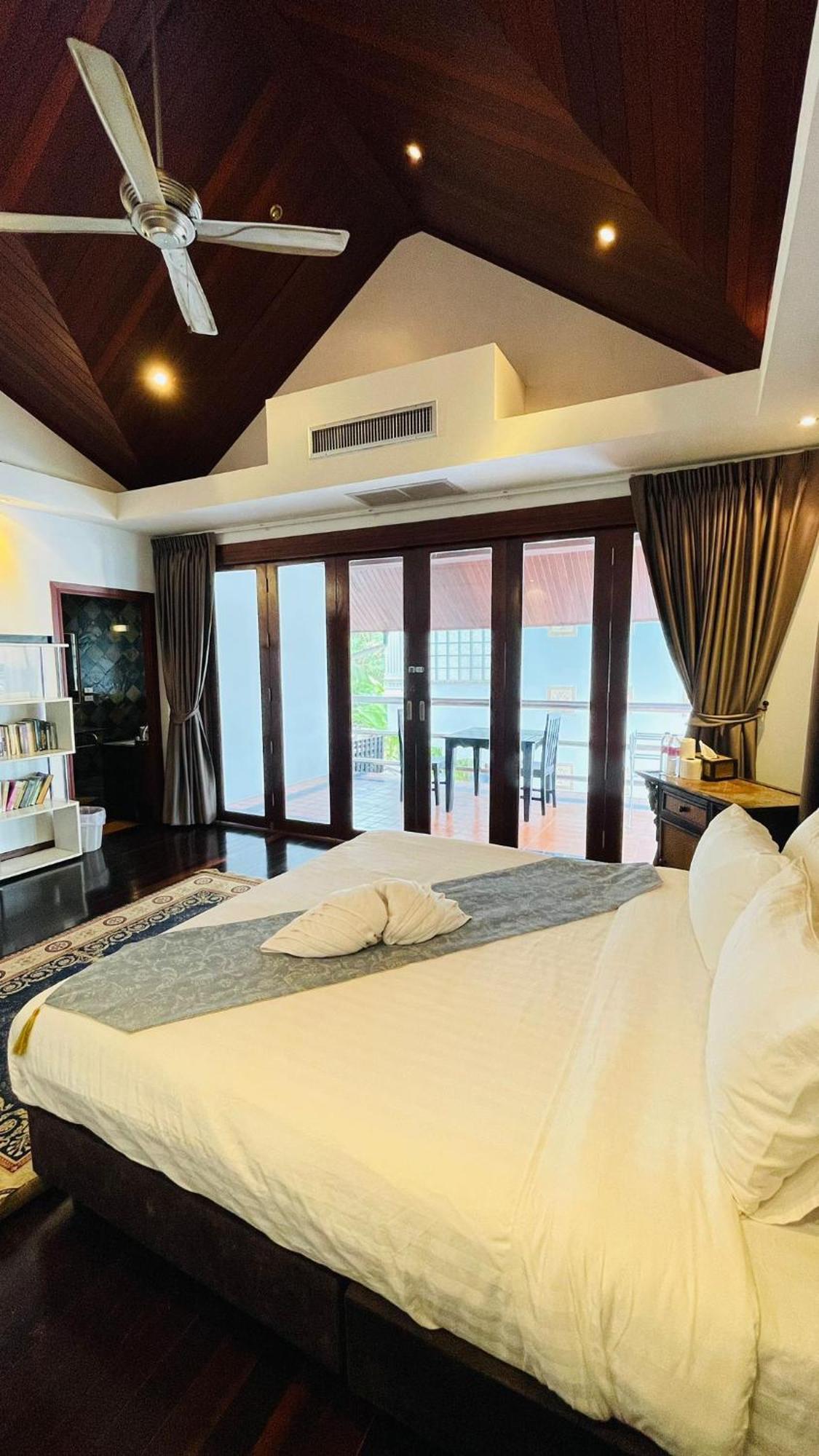 Talay Naiharn 4* Rawai