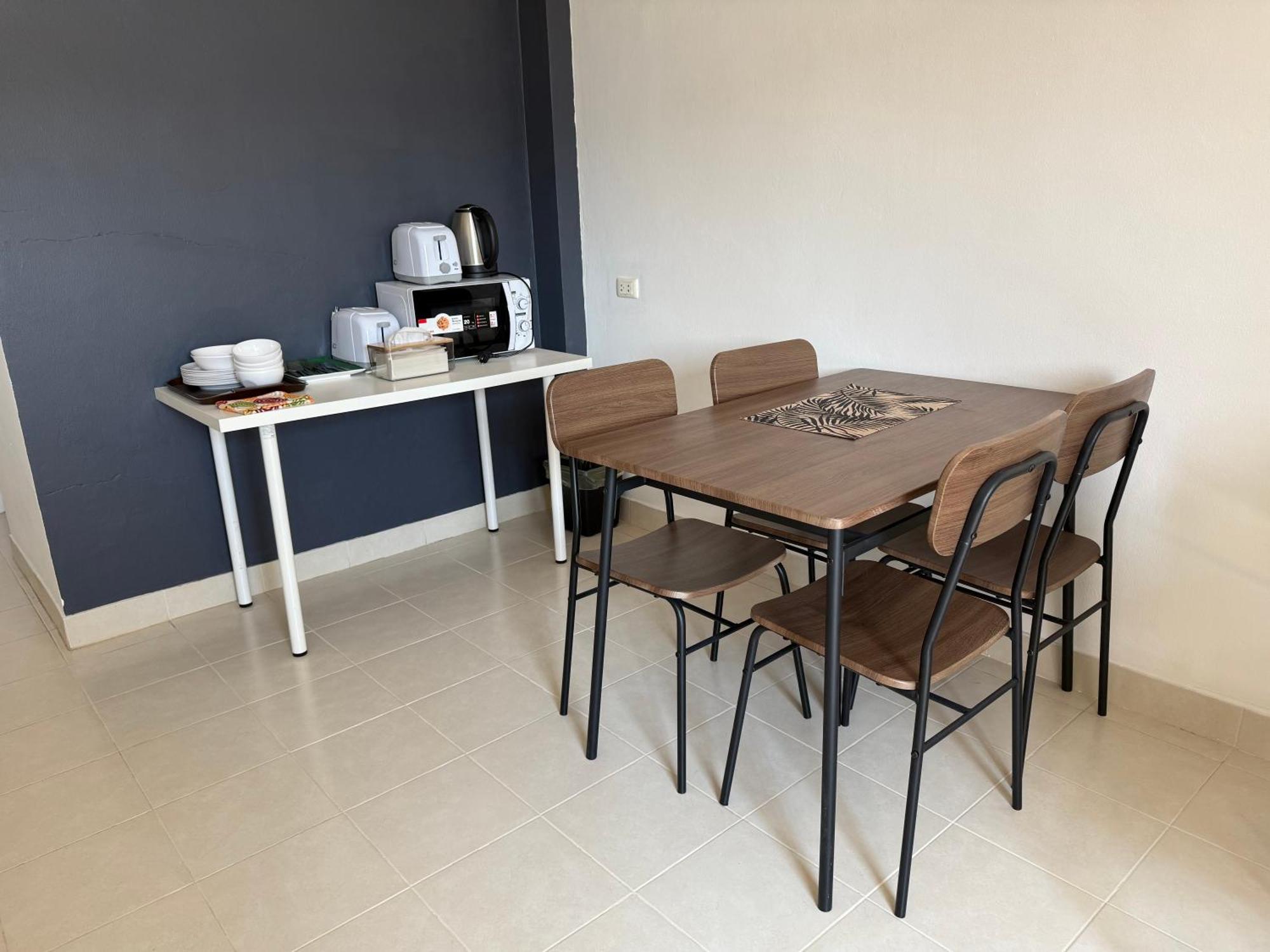 Thalassa Pool Guest house Kata Beach (Phuket)