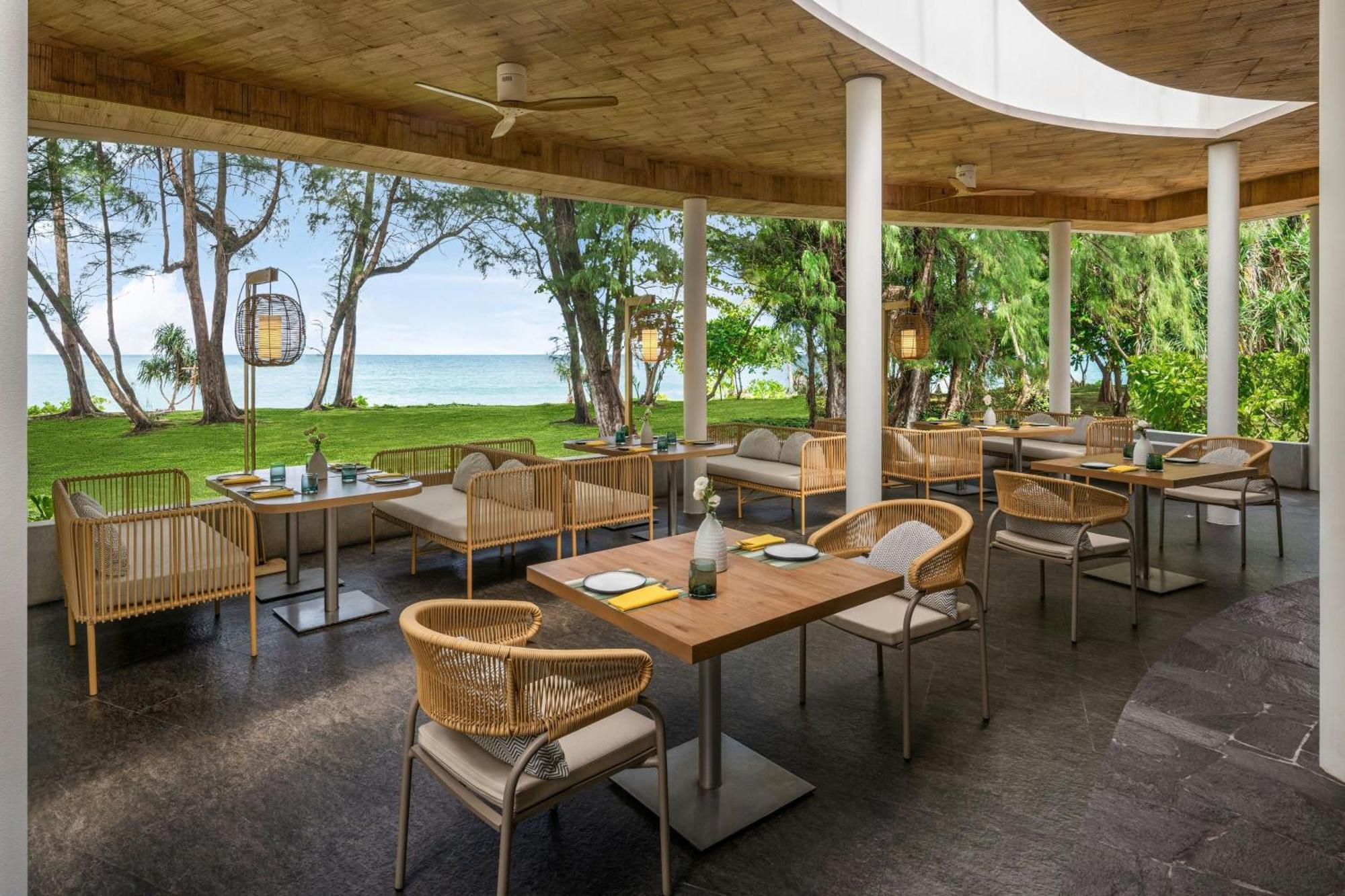 Hotel Le Meridien Phuket Mai Khao