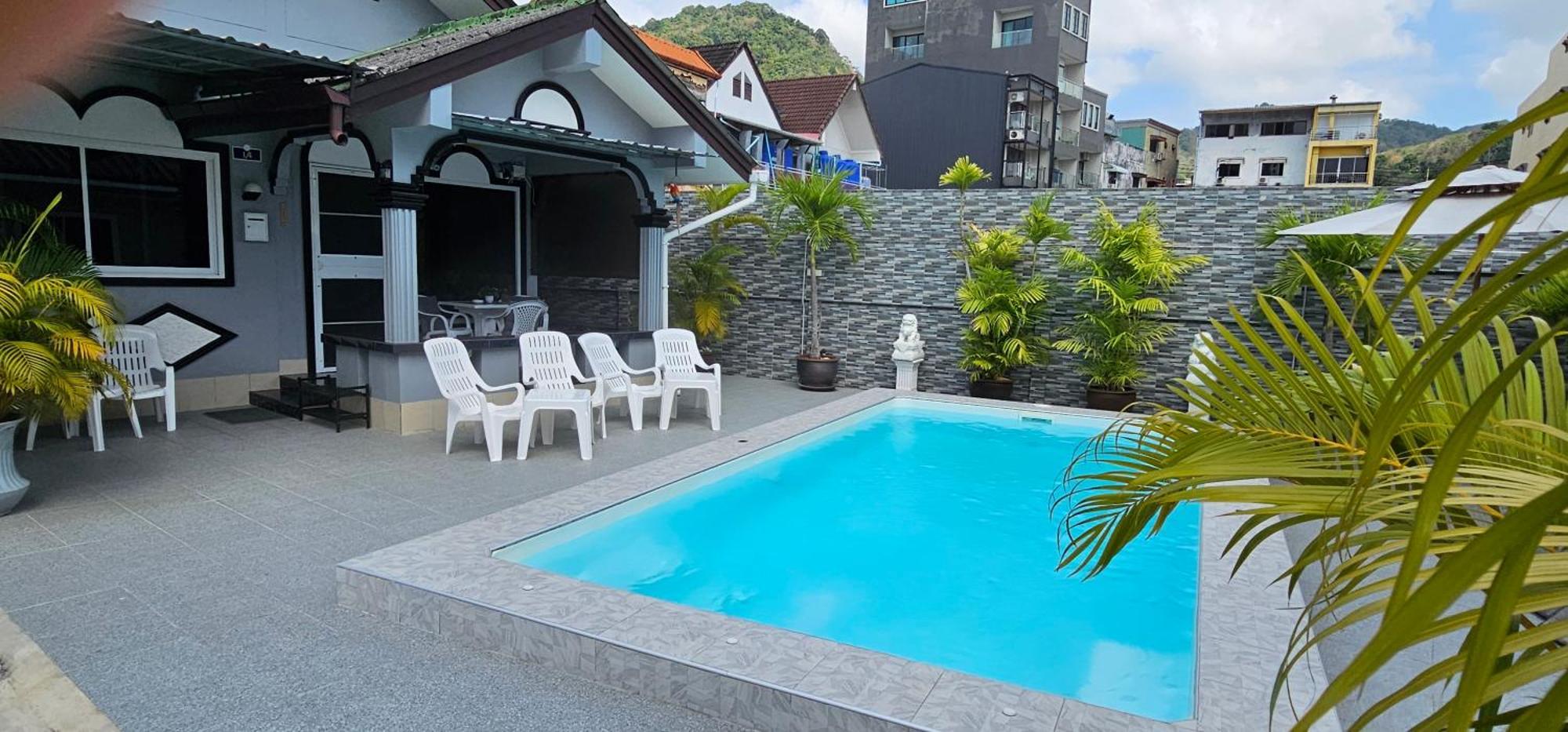 Homes Holiday home *