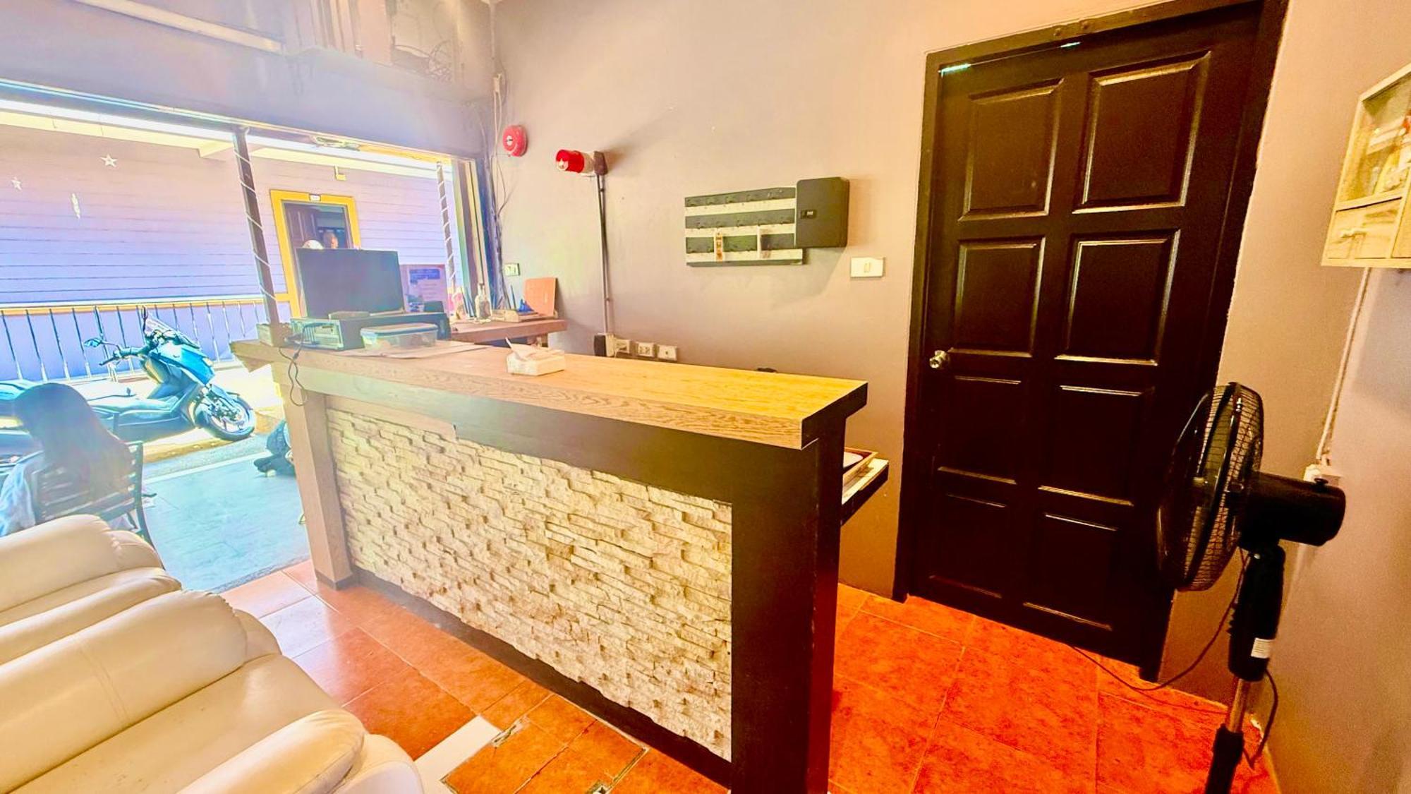 Hill Side Hotel Patong