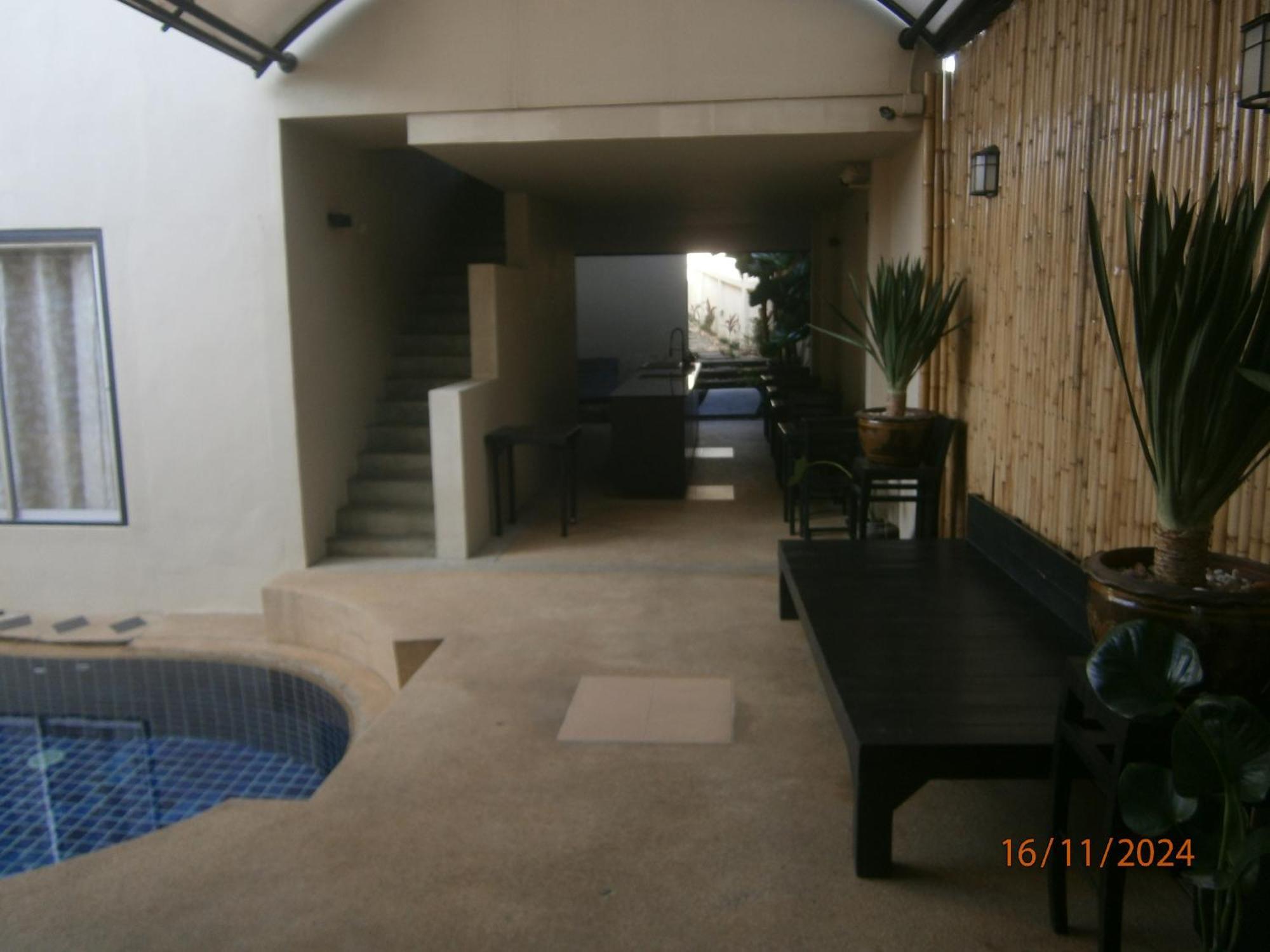 Hotel Infinity Boutique Kata
