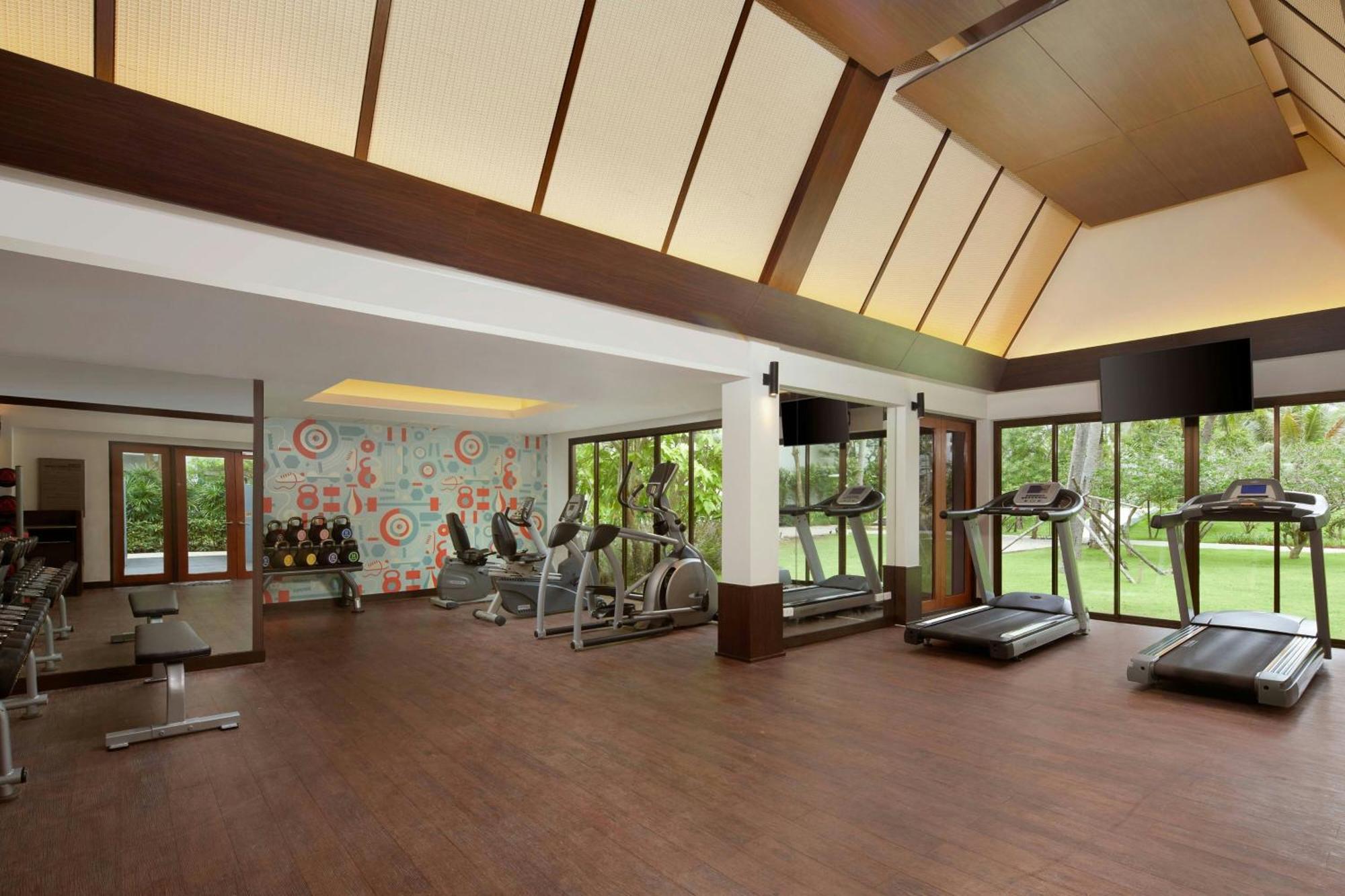 Le Meridien Phuket 5*