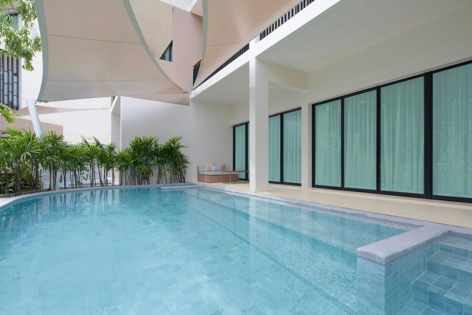 Le Meridien Phuket Hotel 5*