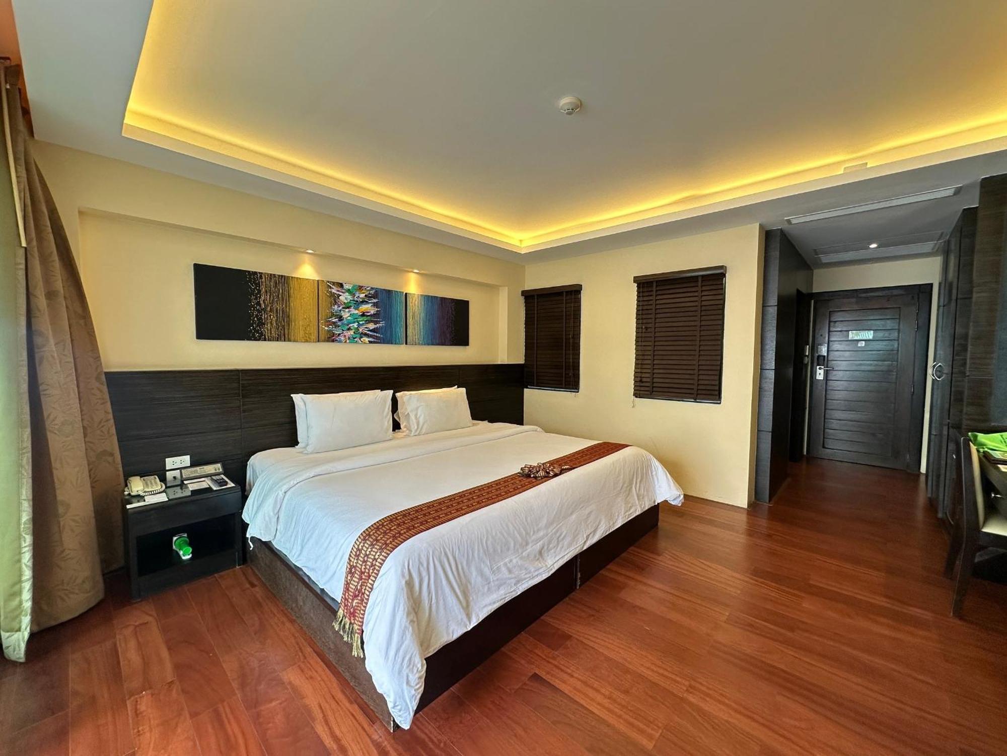 R-mar And - Sha Hotel