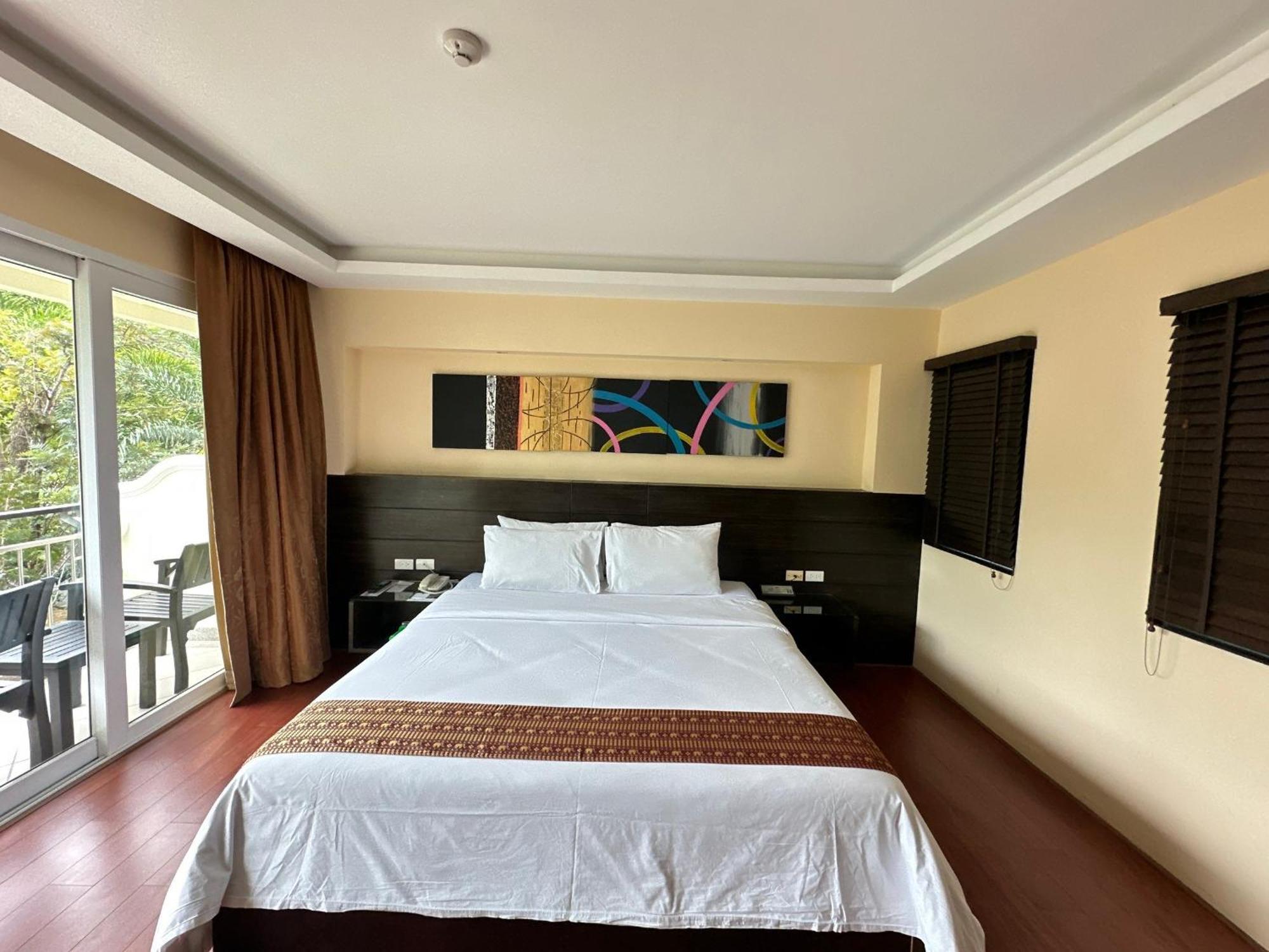 Hotel R-mar And - Sha Phuket