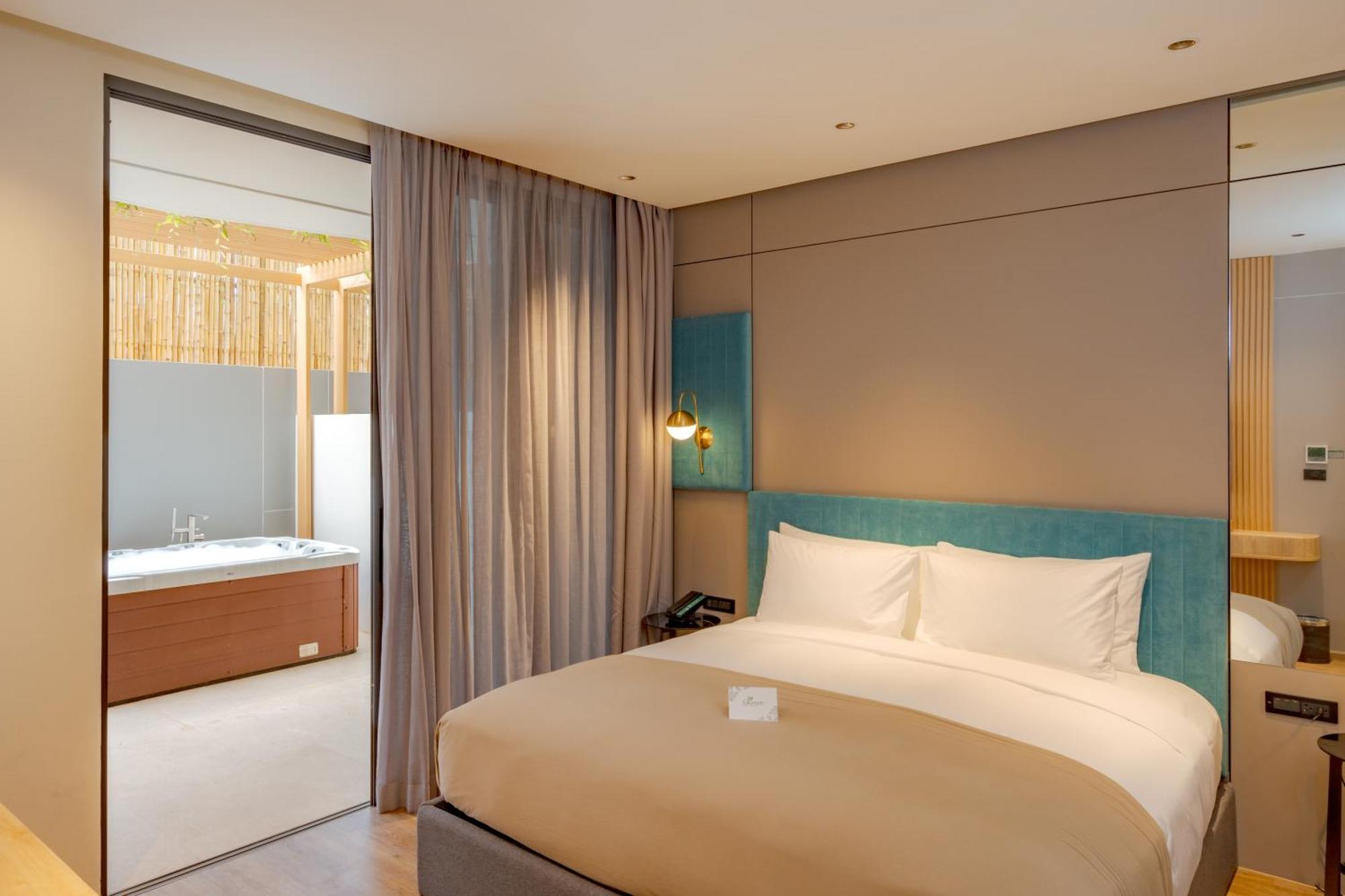 Hotel La And Bang Tao Beach (Phuket)