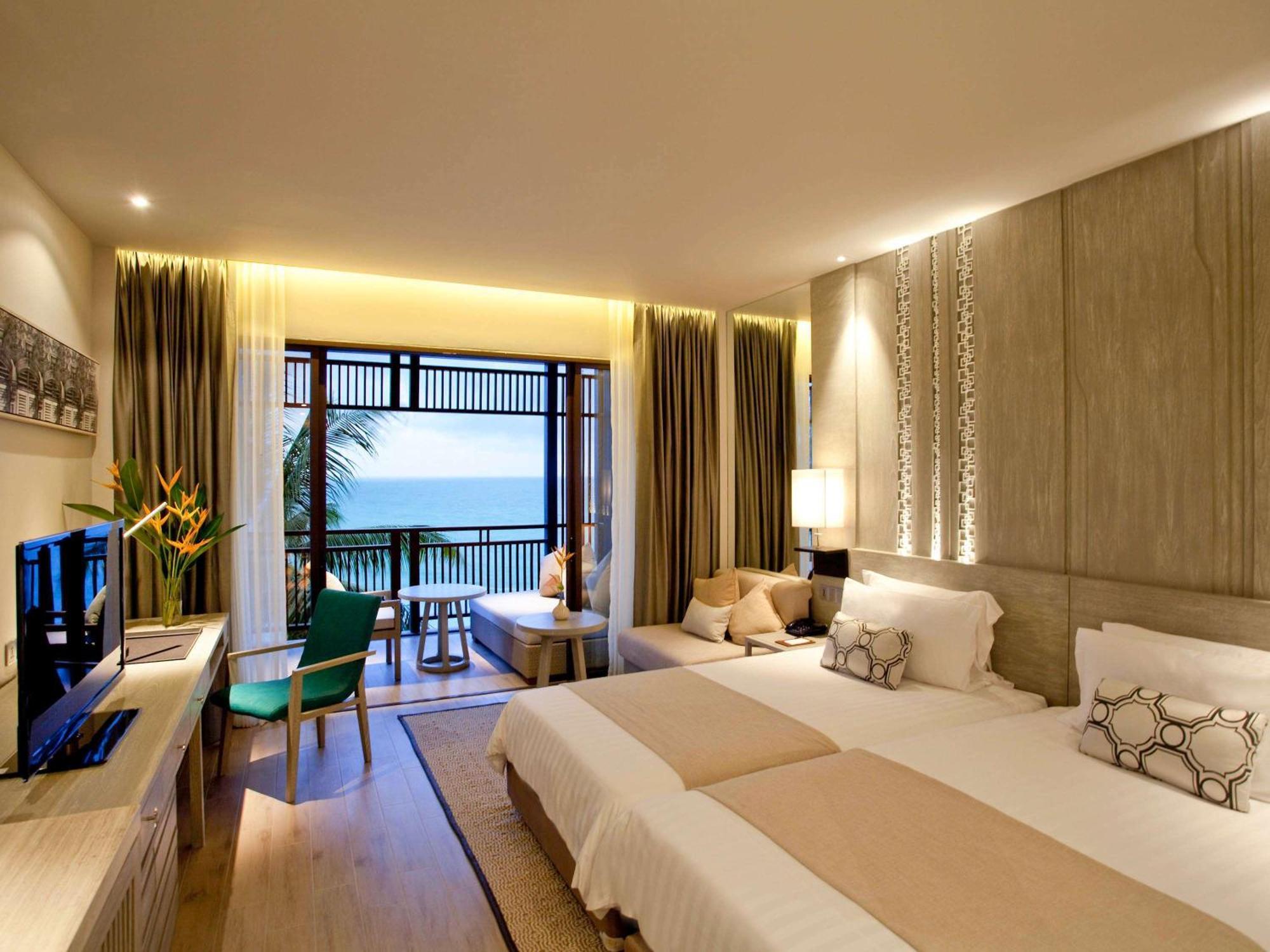 Pullman Phuket Arcadia Hotel