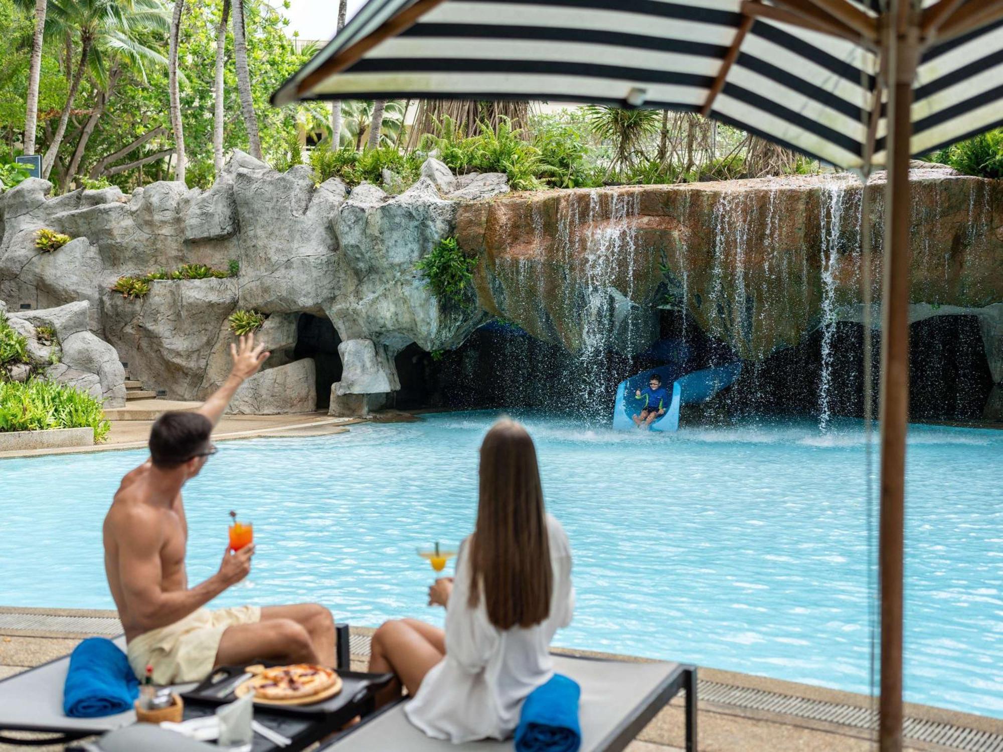 Resort Pullman Phuket Karon