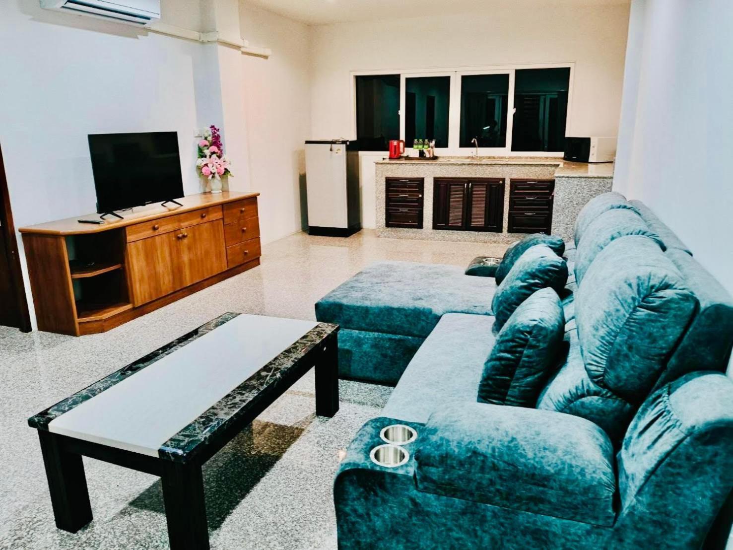Aparthotel Siray House