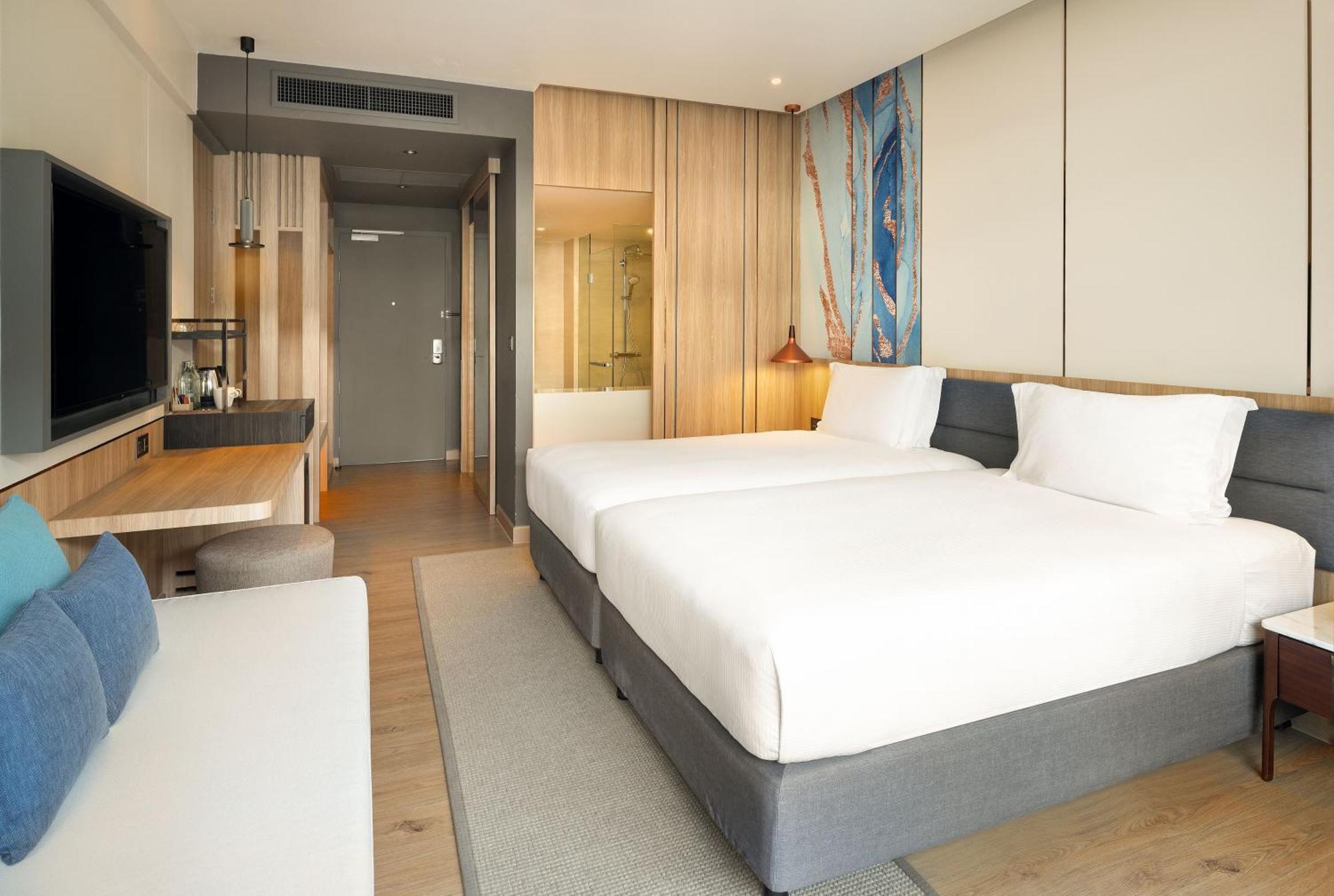 Doubletree By Hilton Phuket Banthai Resort