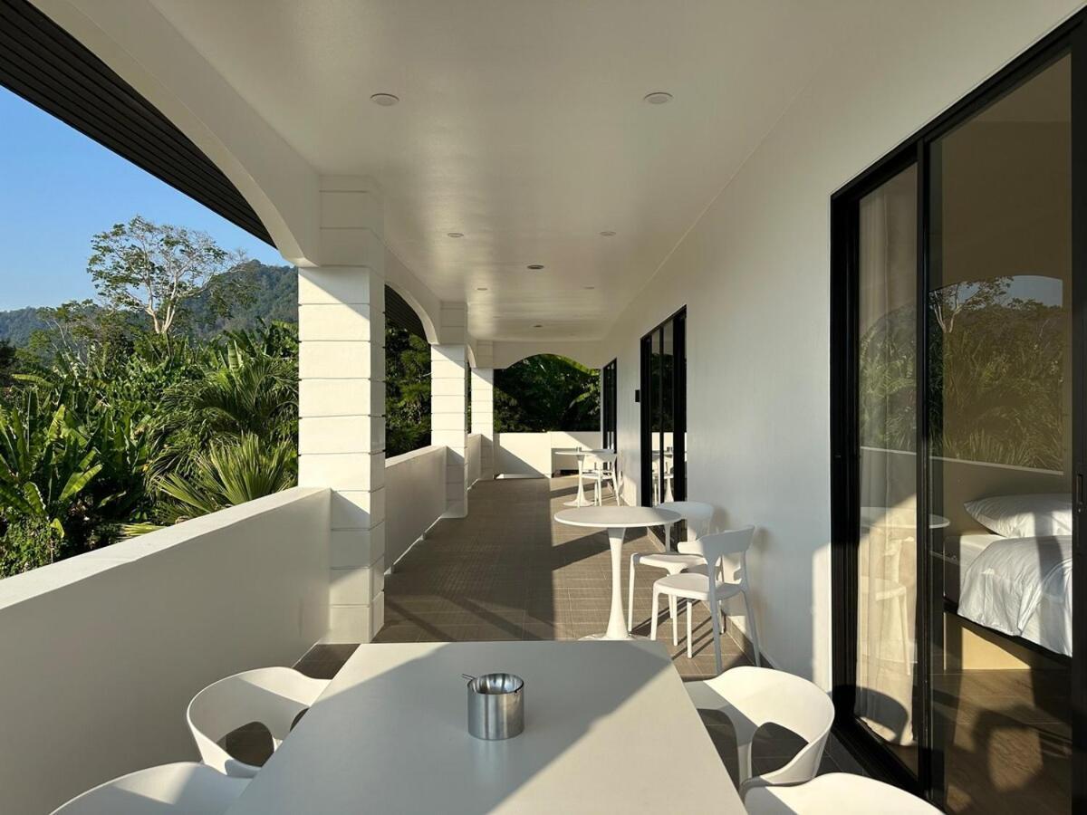 Apartment Sea View 3br 2nd Floor Kamala Beach