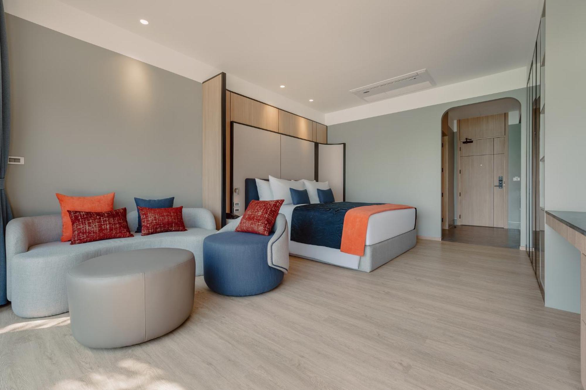 Hotel Tide Phuket Beachfront Phuket