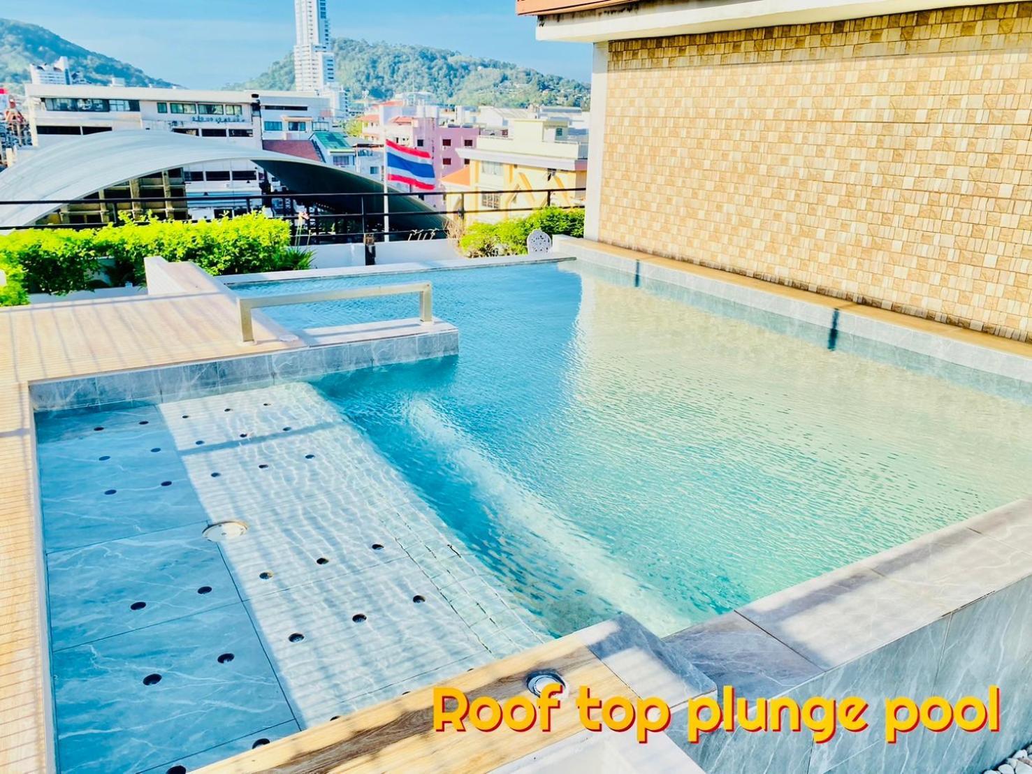 Hotel The Album