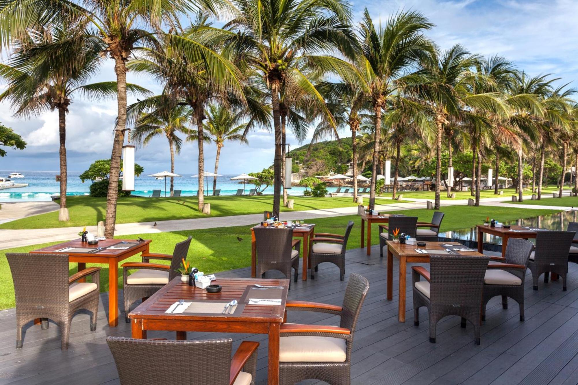 Resort The Racha 5*