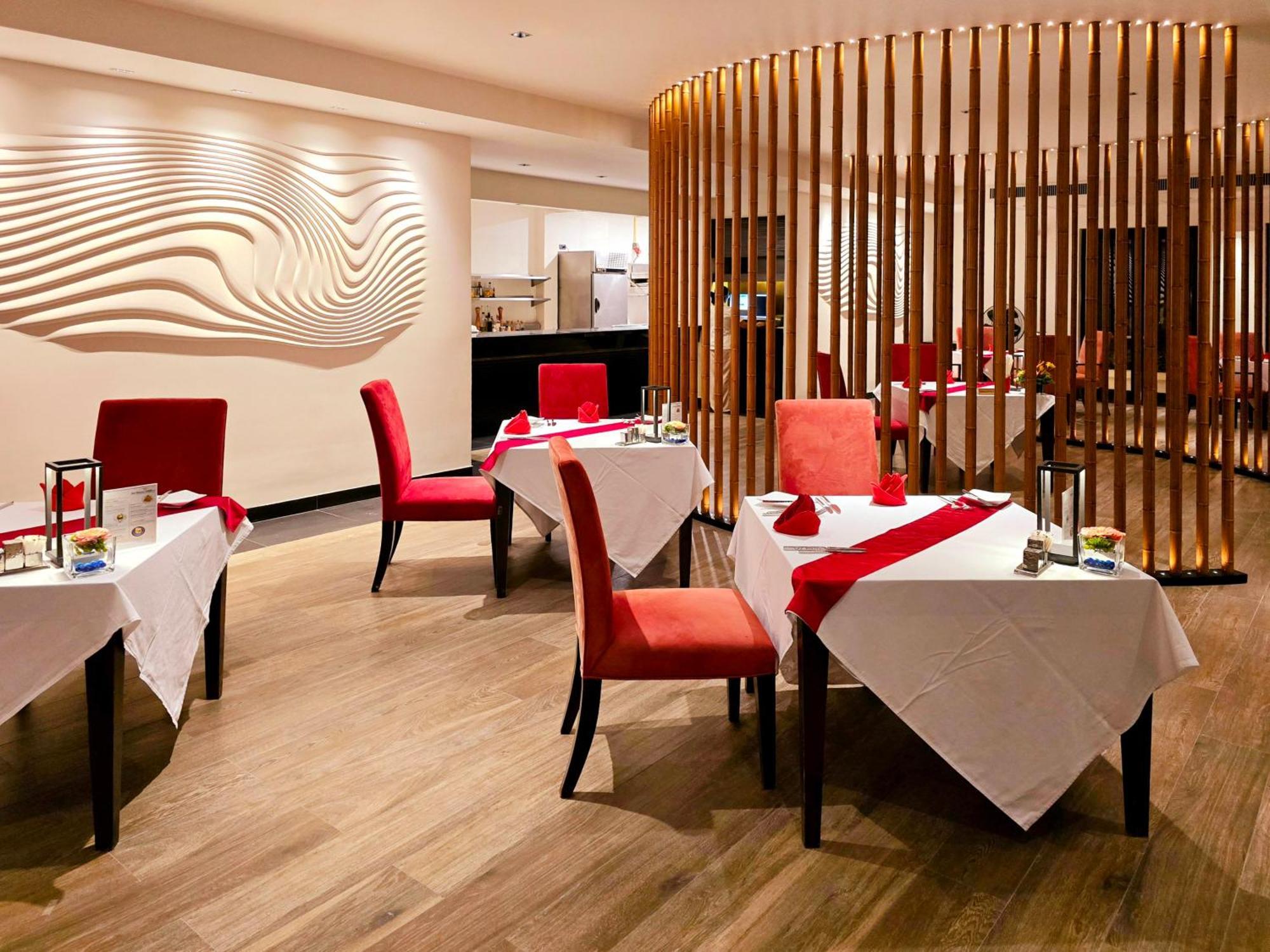 Resort The Racha 5*