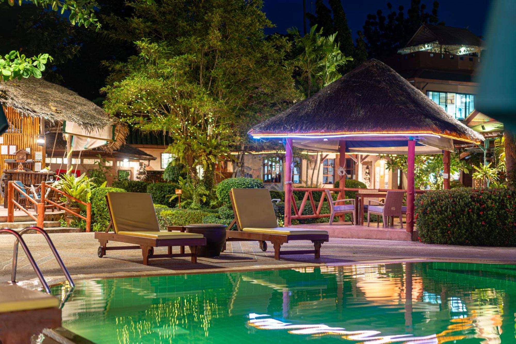 Resort Friendship & Atmanjai Wellness Centre Rawai