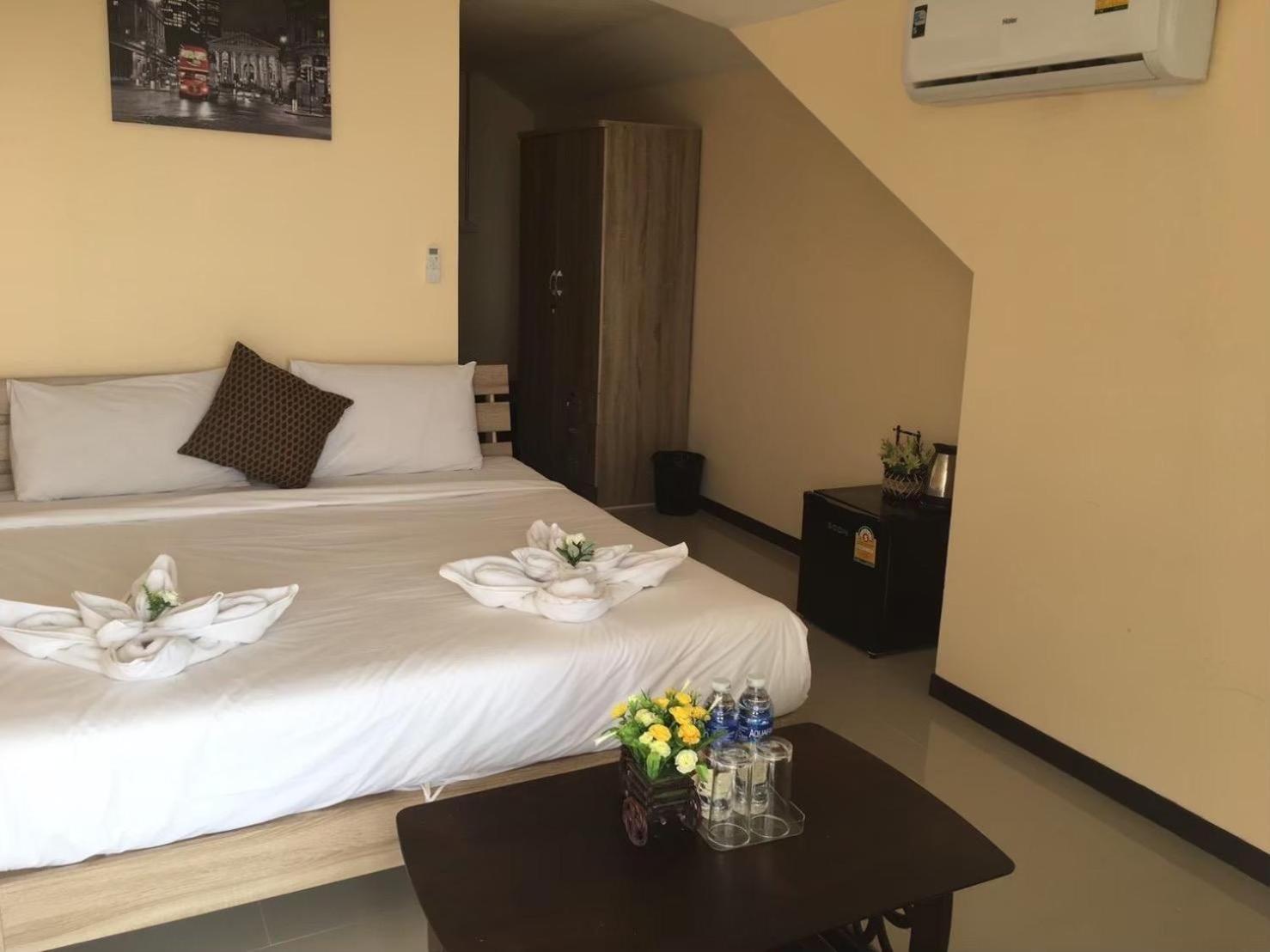 Blueskyhouse Patong