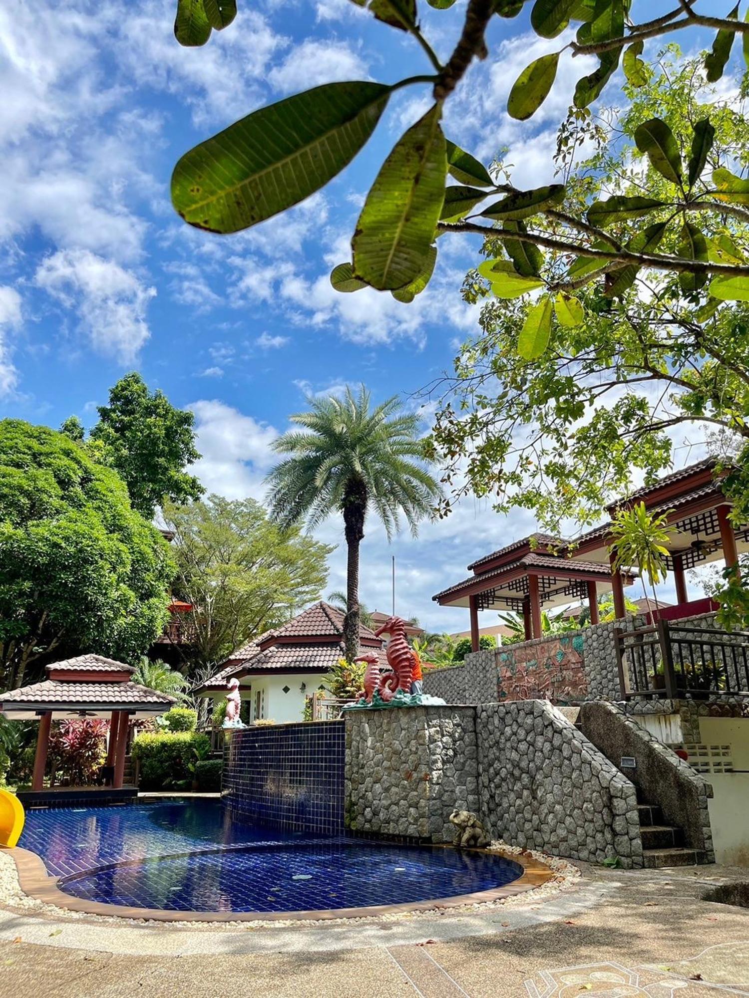 Thai Modern & 