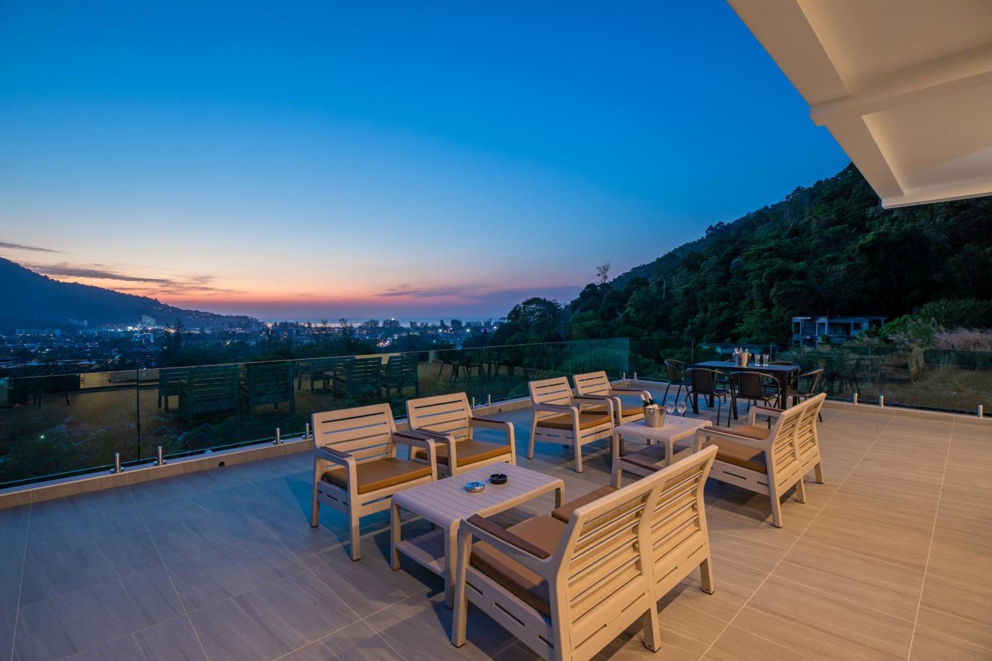 Hotel Baan Chom View - Sha Kamala Beach