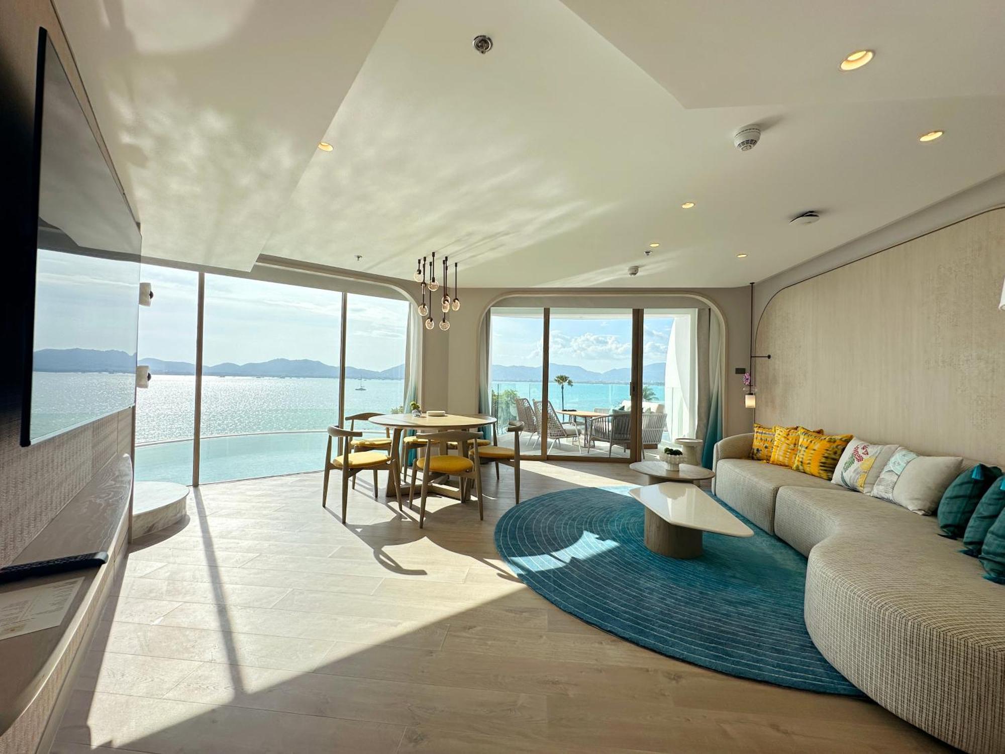 Hotel Veranda Phuket, Autograph Collection 5*