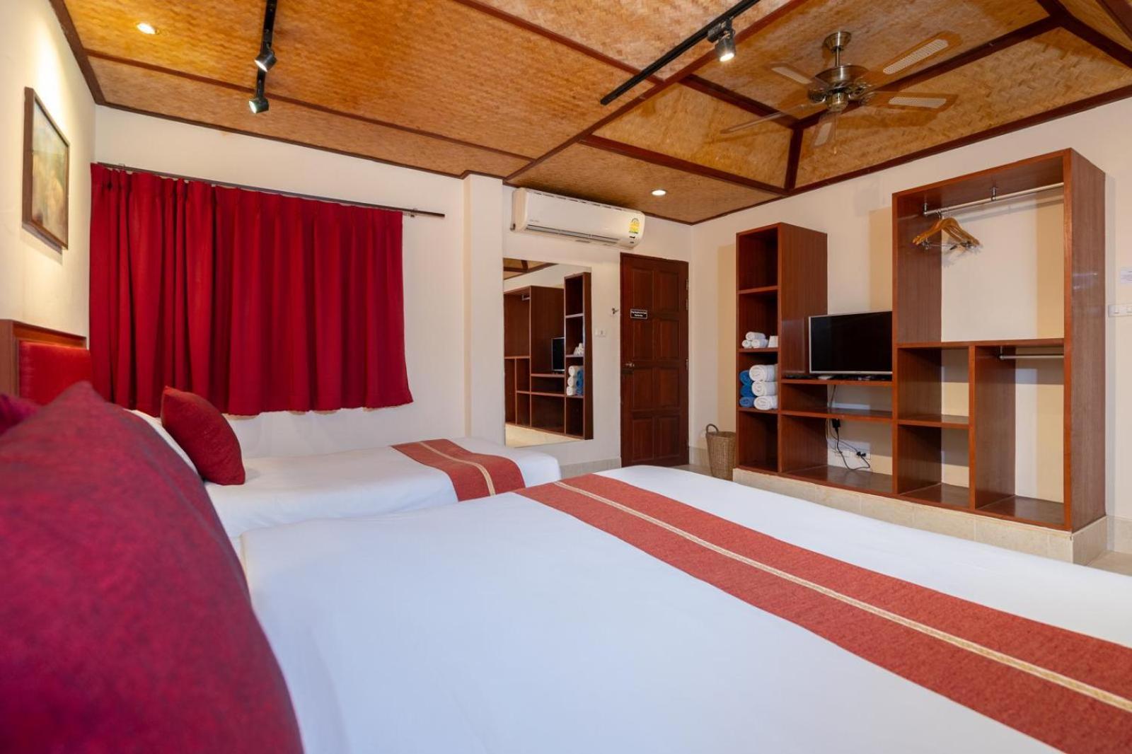 Resort Friendship & Atmanjai Wellness Centre