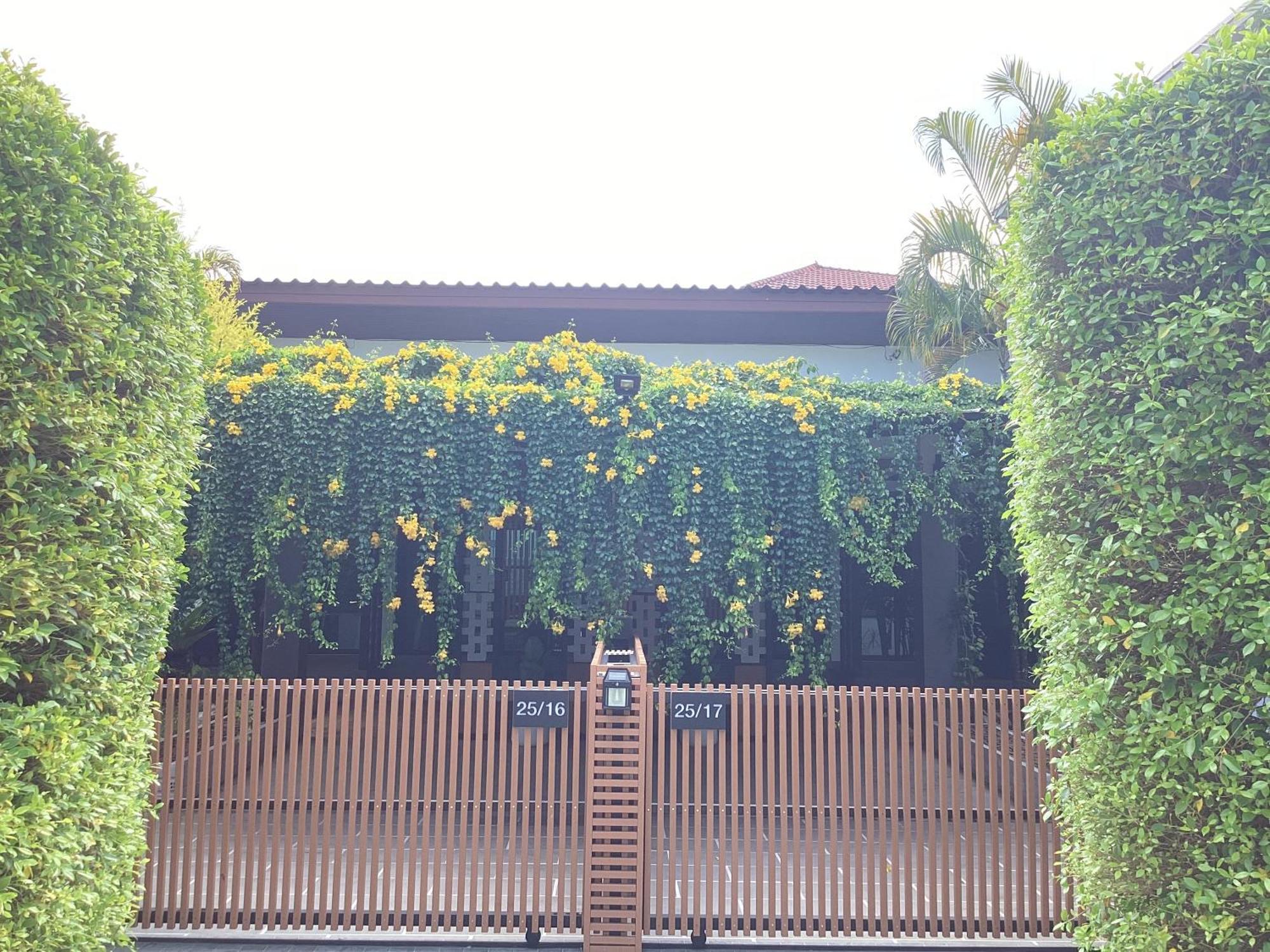 T House *