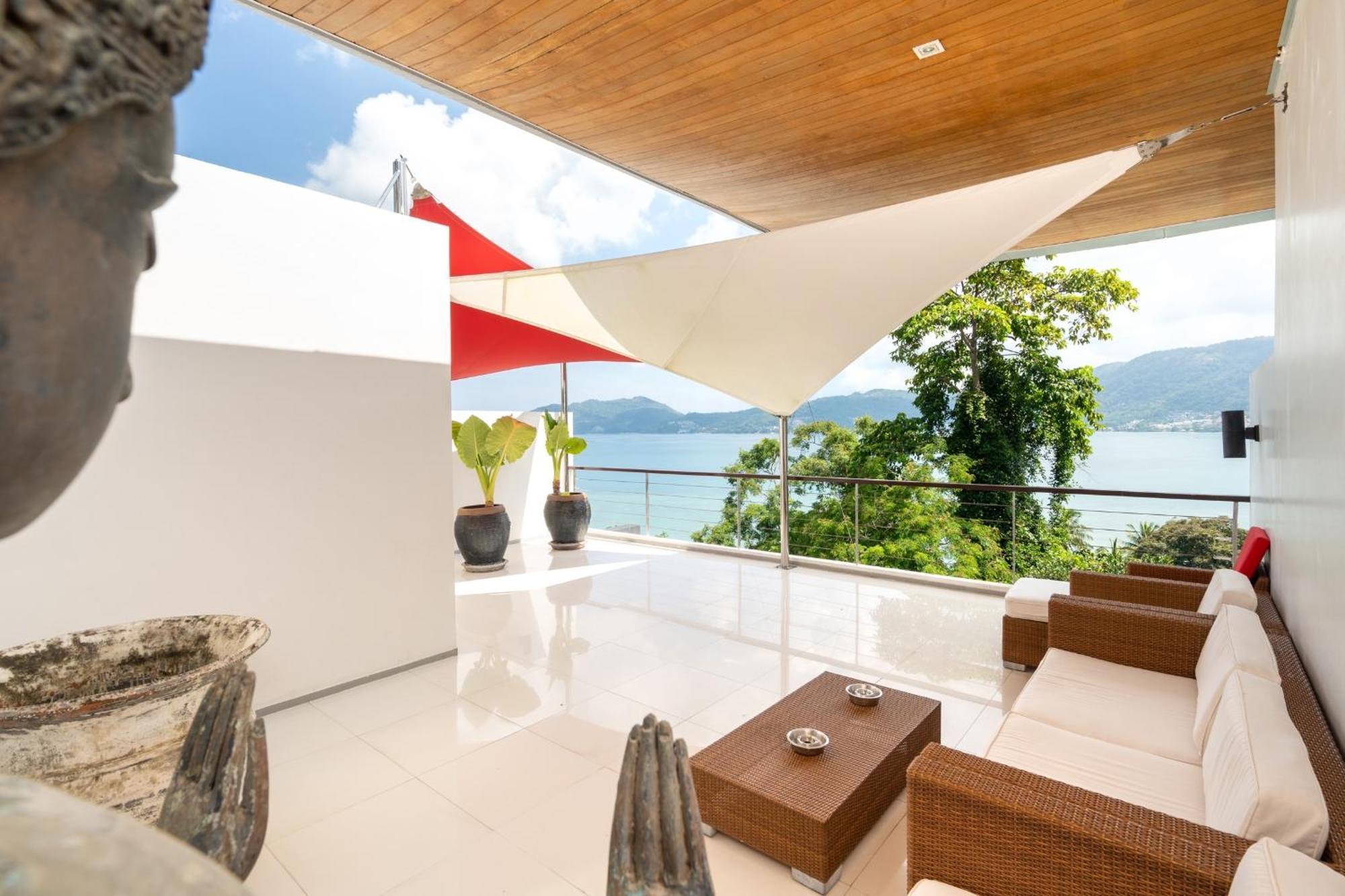 Atika7 Three Bedroom Pool Holiday home *