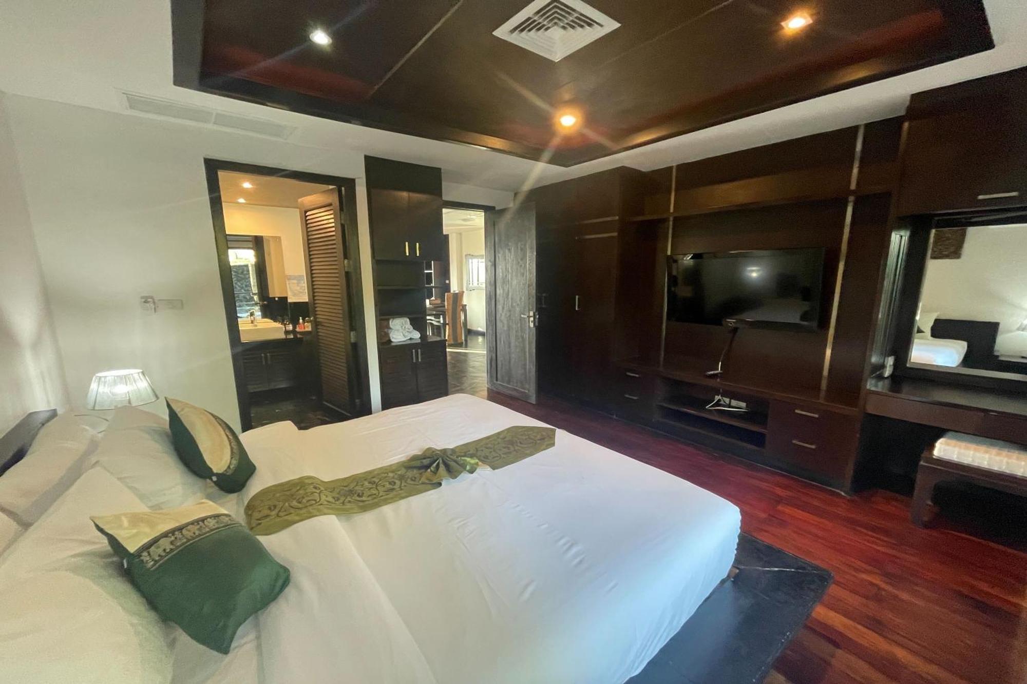 Hill Villa Kamala Beach