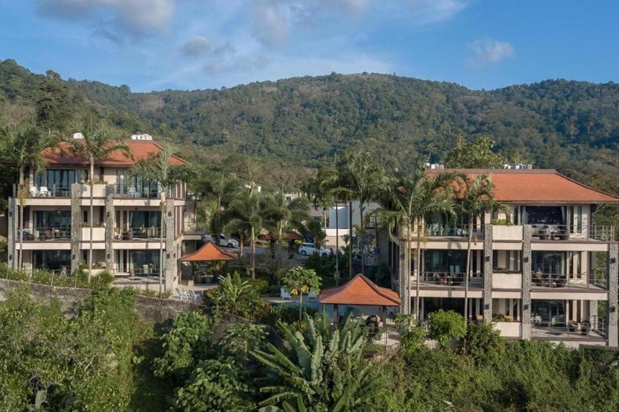 Hill Kamala Beach