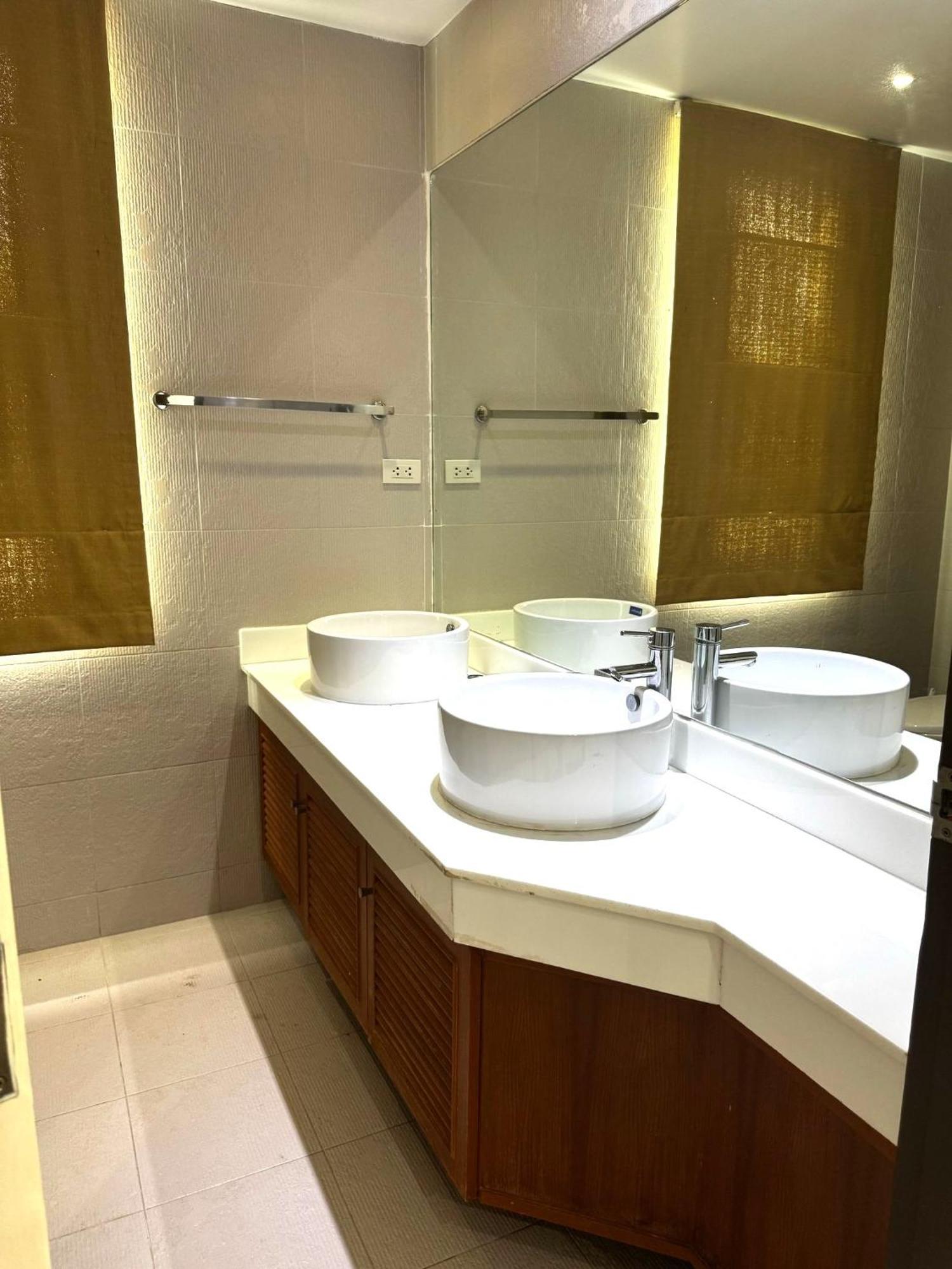 Cheloni 2 Bedrooms Villa *