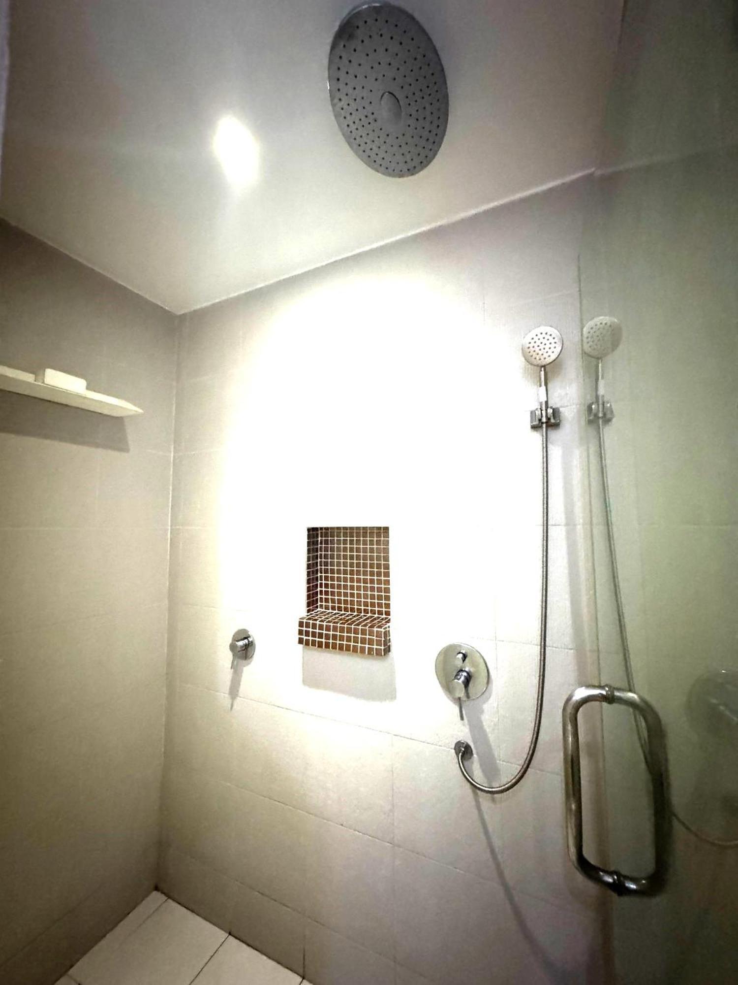Cheloni 2 Bedrooms Villa Kamala Beach
