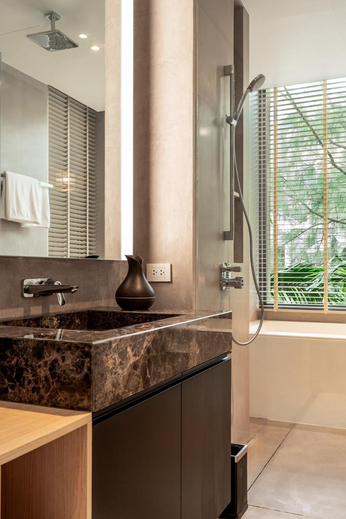 Luxury Five-star Penthouse 407sqm Beachfront And Private Pool