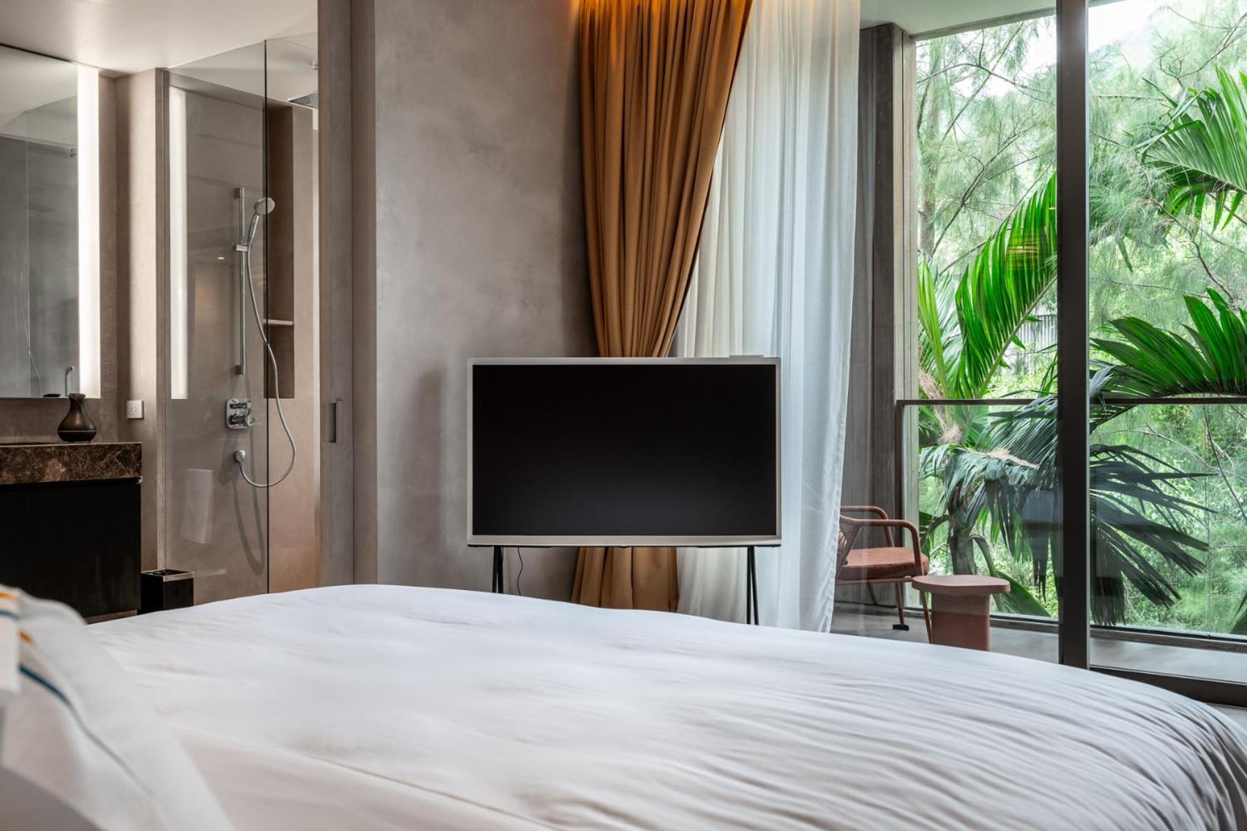 Luxury Five-star Penthouse 407sqm Beachfront And Private Pool *