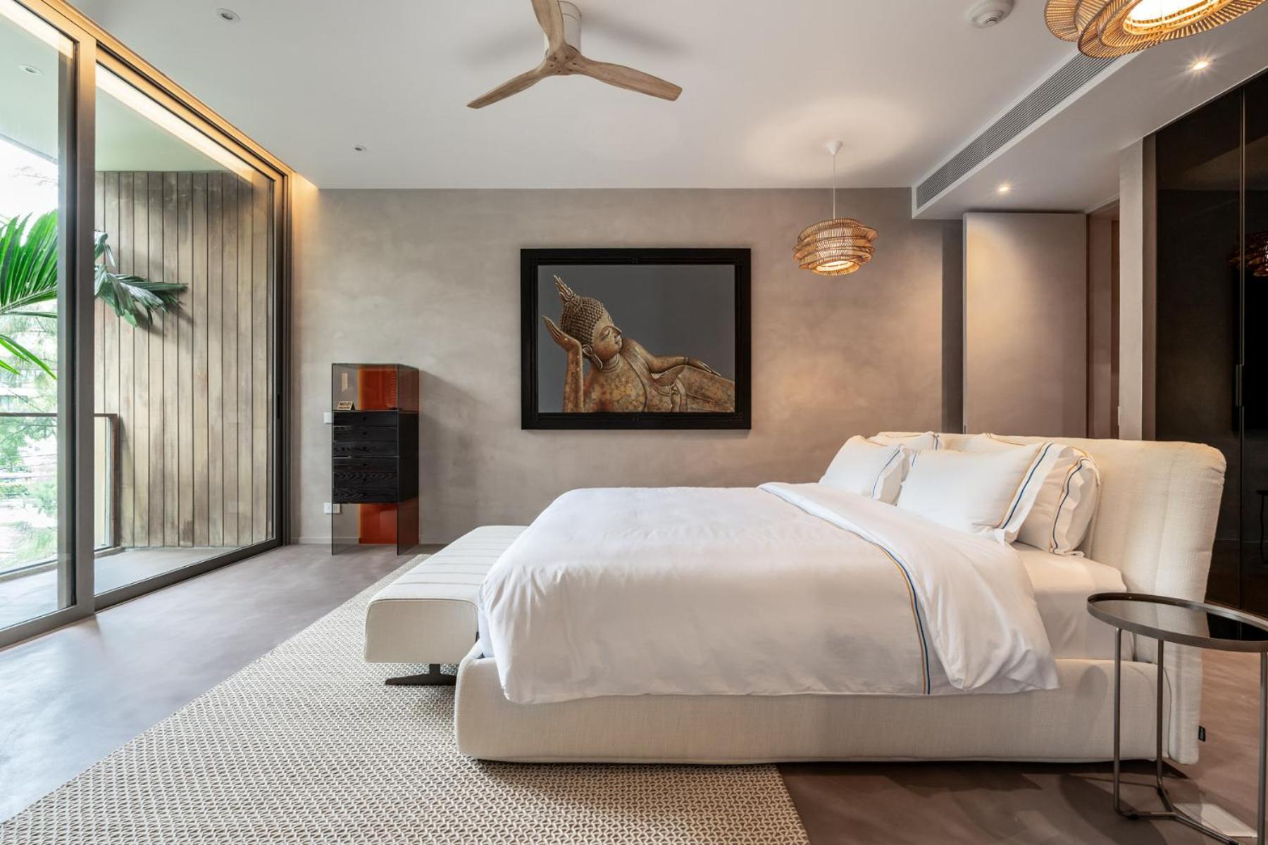 Luxury Five-star Penthouse 407sqm Beachfront And Private Pool Apartment