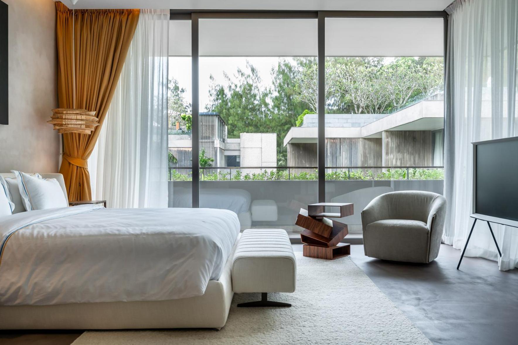 Luxury Five-star Penthouse 407sqm Beachfront And Private Pool Apartment Phuket
