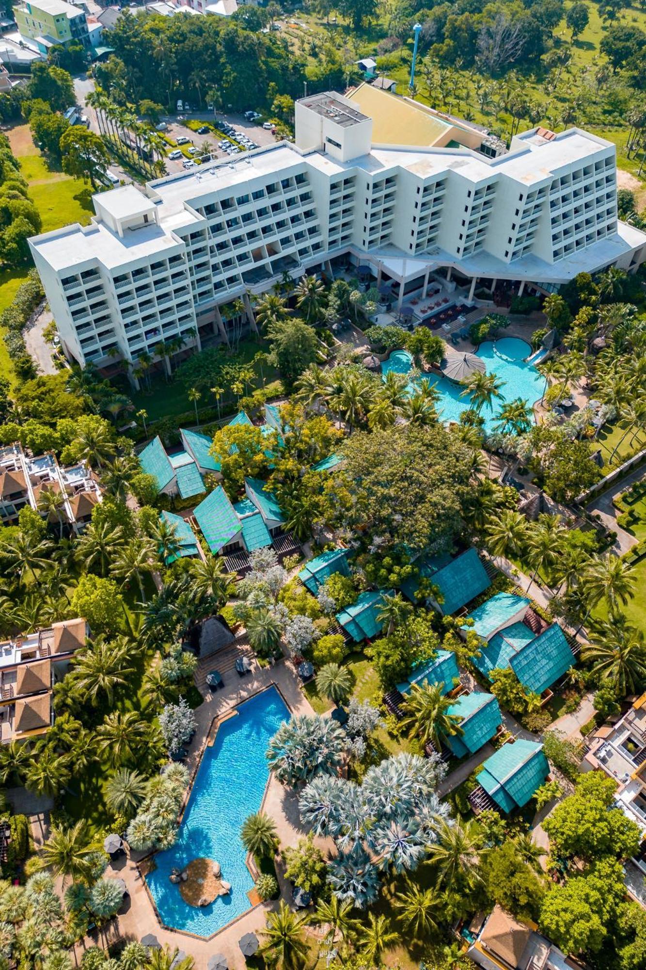 Paradox Phuket Resort Karon